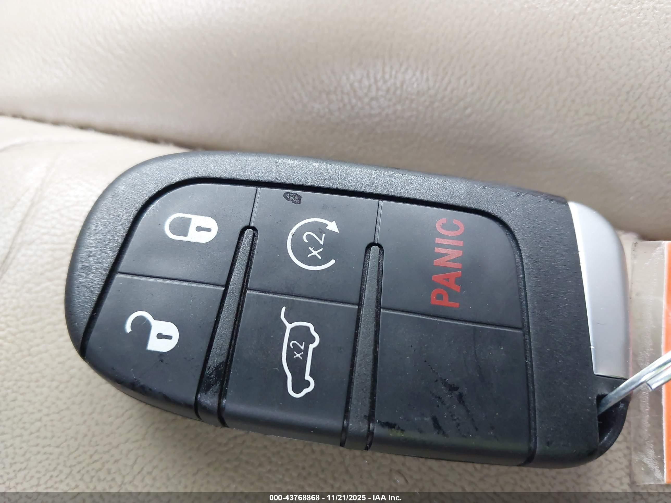JEEP GRAND image 11