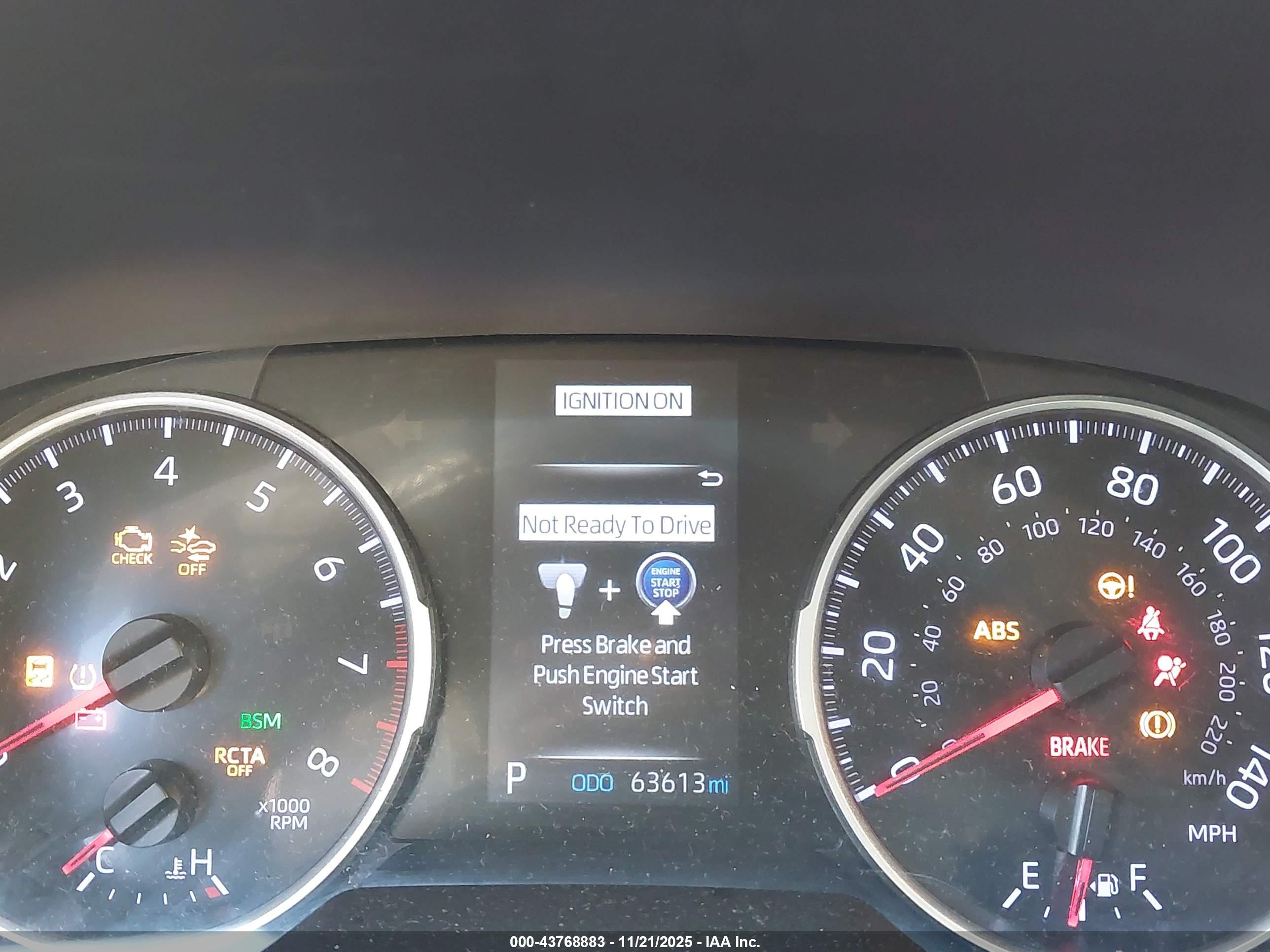 TOYOTA RAV4 image 7