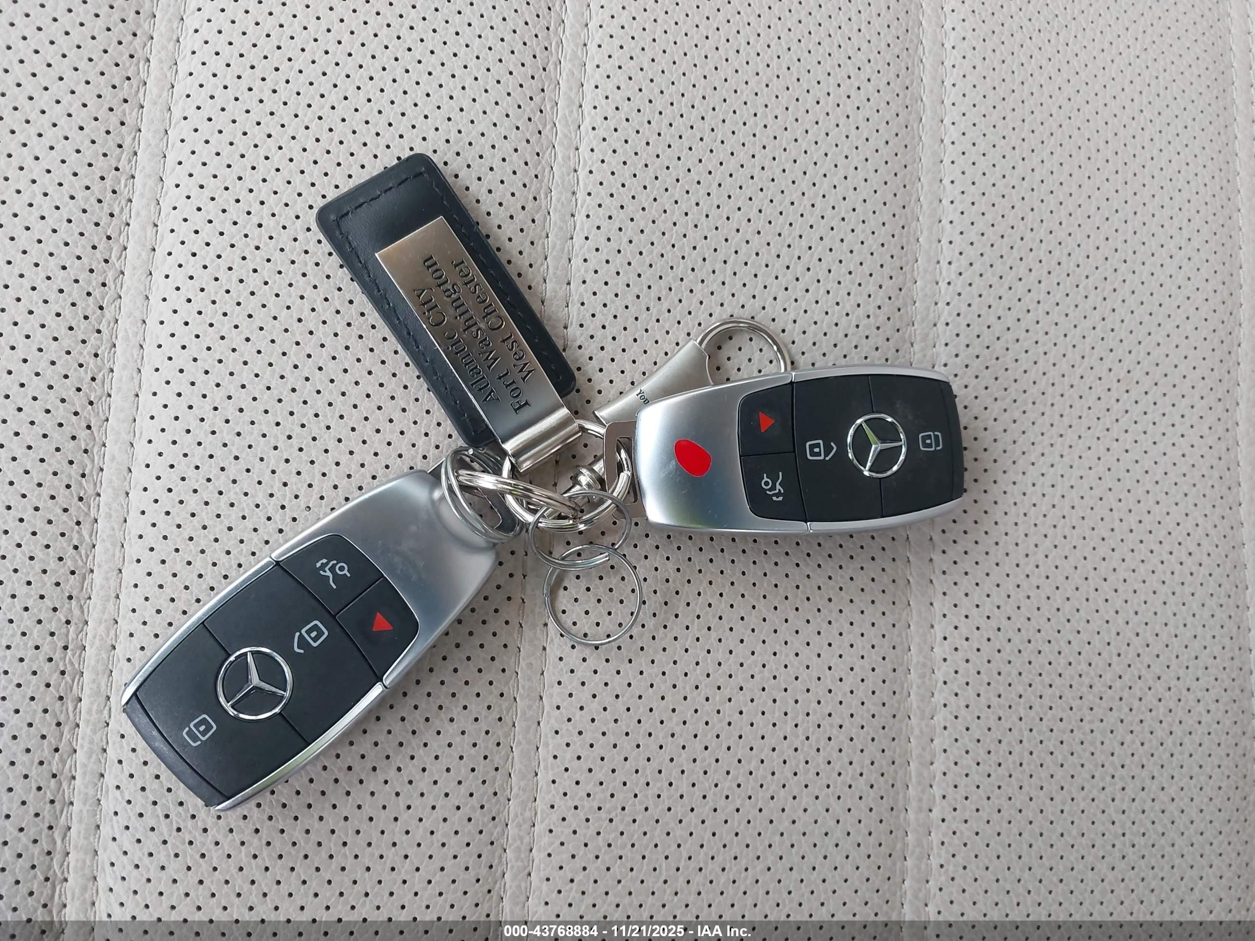 MERCEDES-BENZ GLE image 11