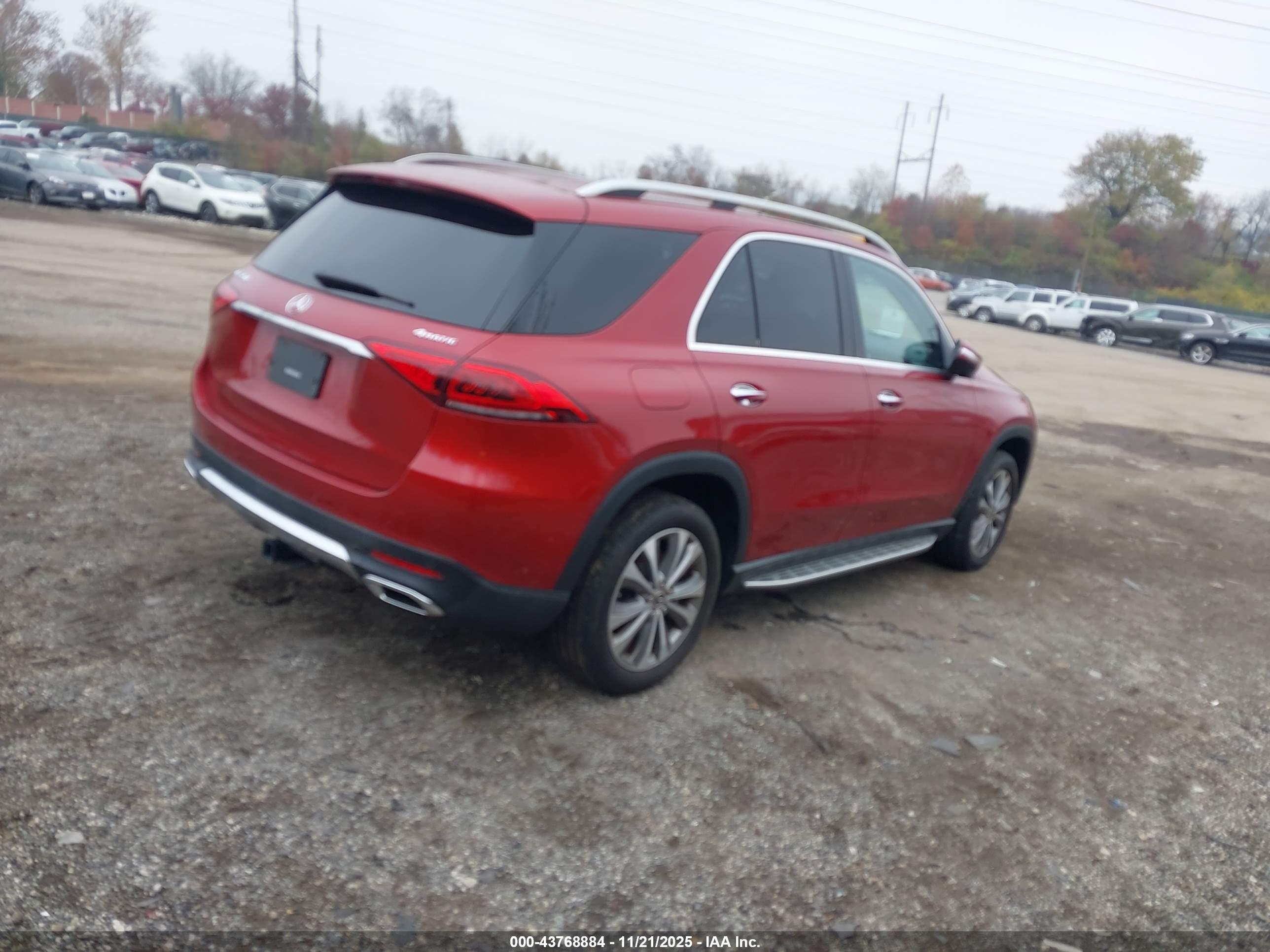 MERCEDES-BENZ GLE image 4