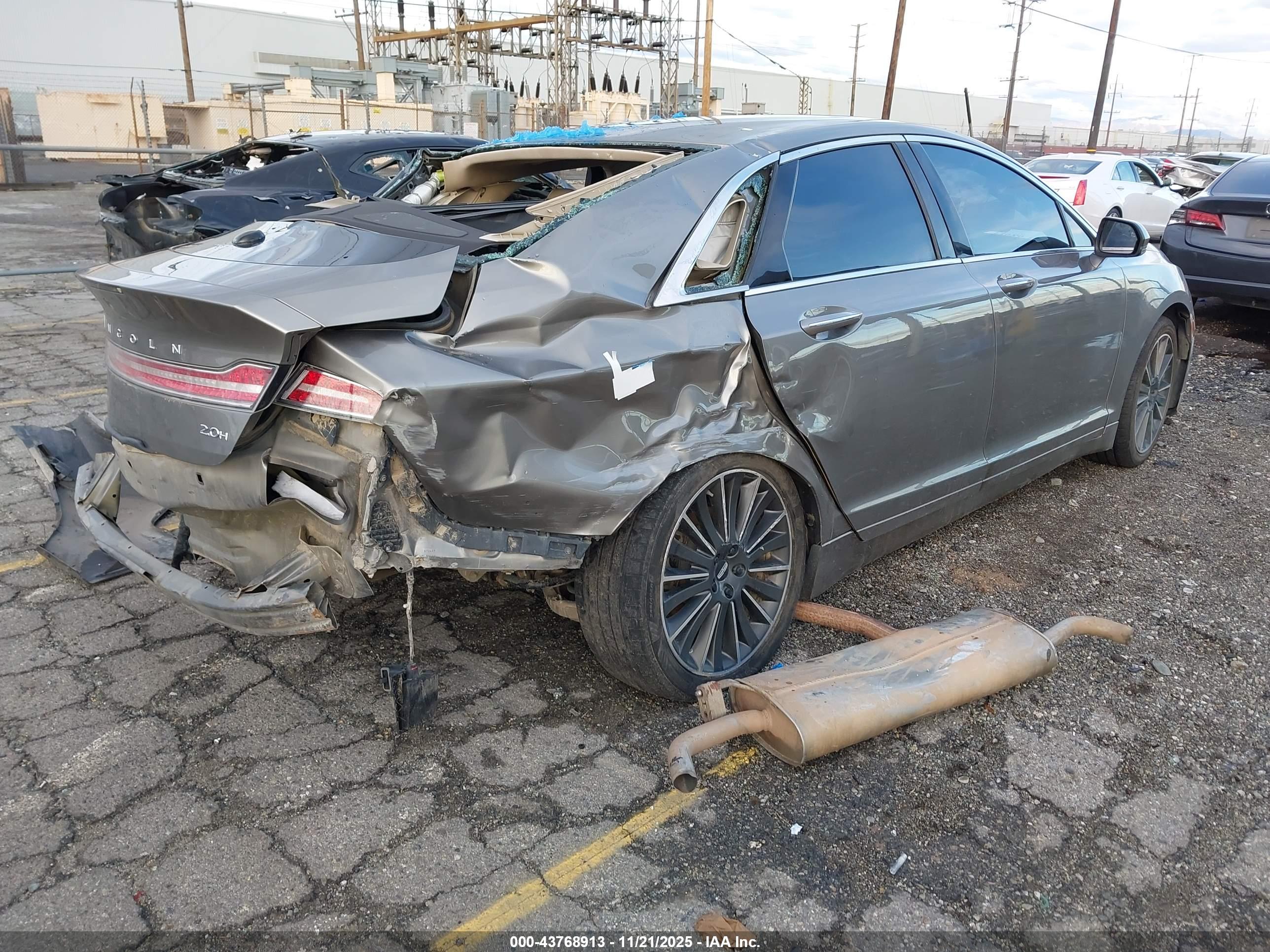 LINCOLN MKZ image 4