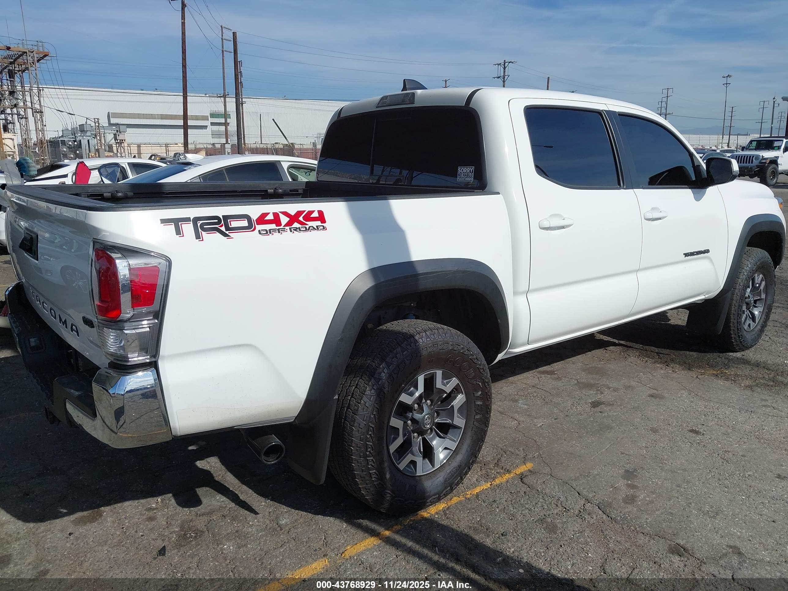 TOYOTA TACOMA image 4