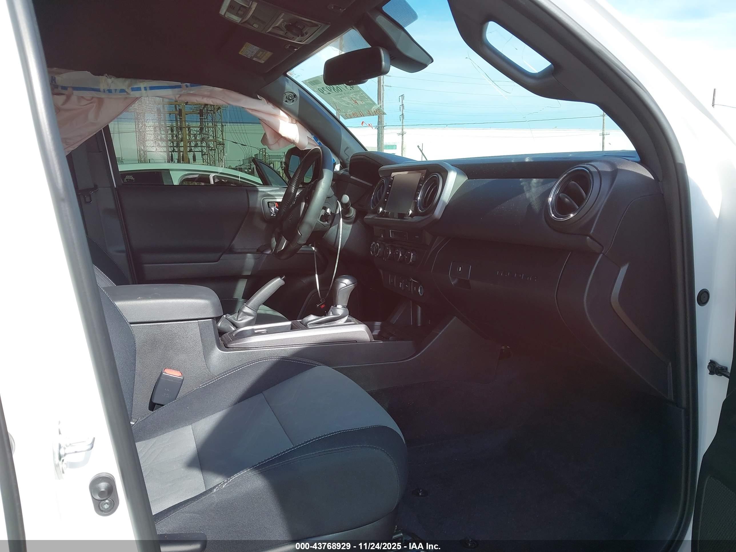 TOYOTA TACOMA image 5