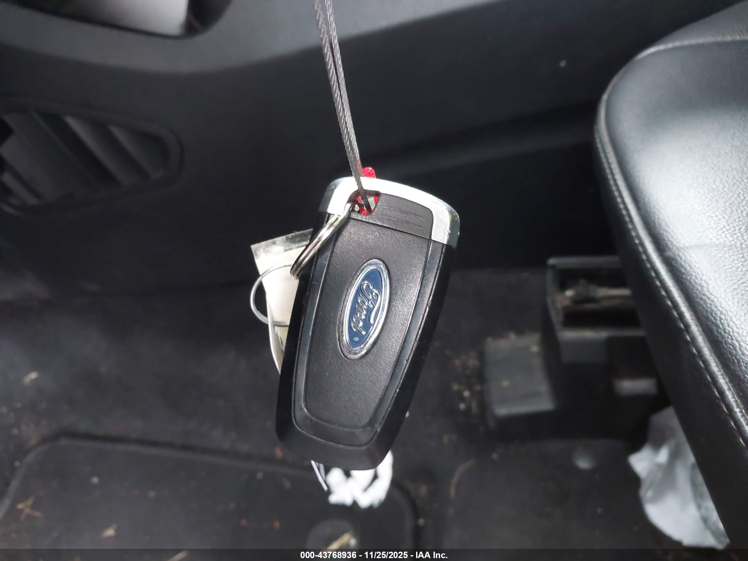 FORD EDGE image 11