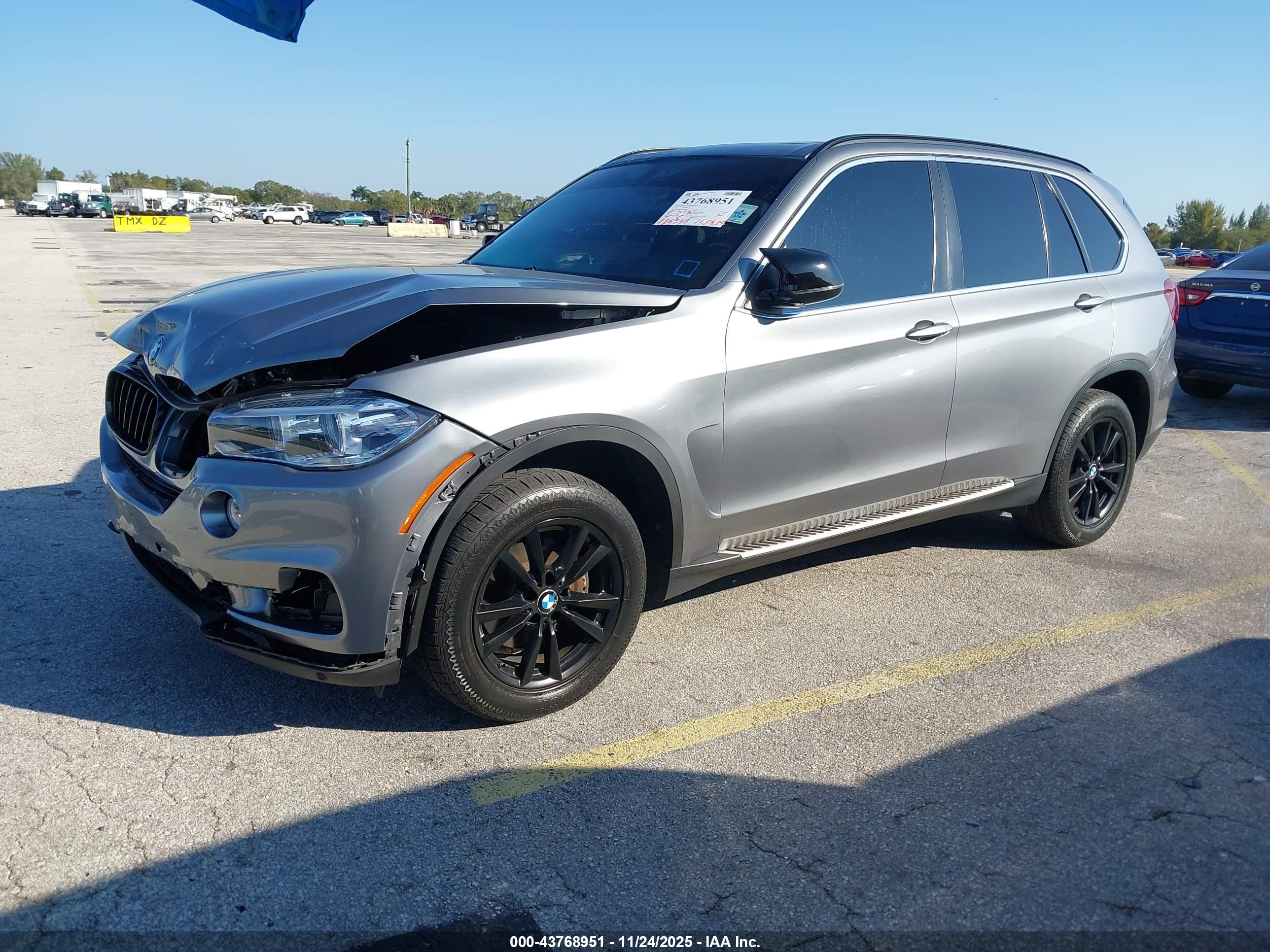 BMW X5 image 2