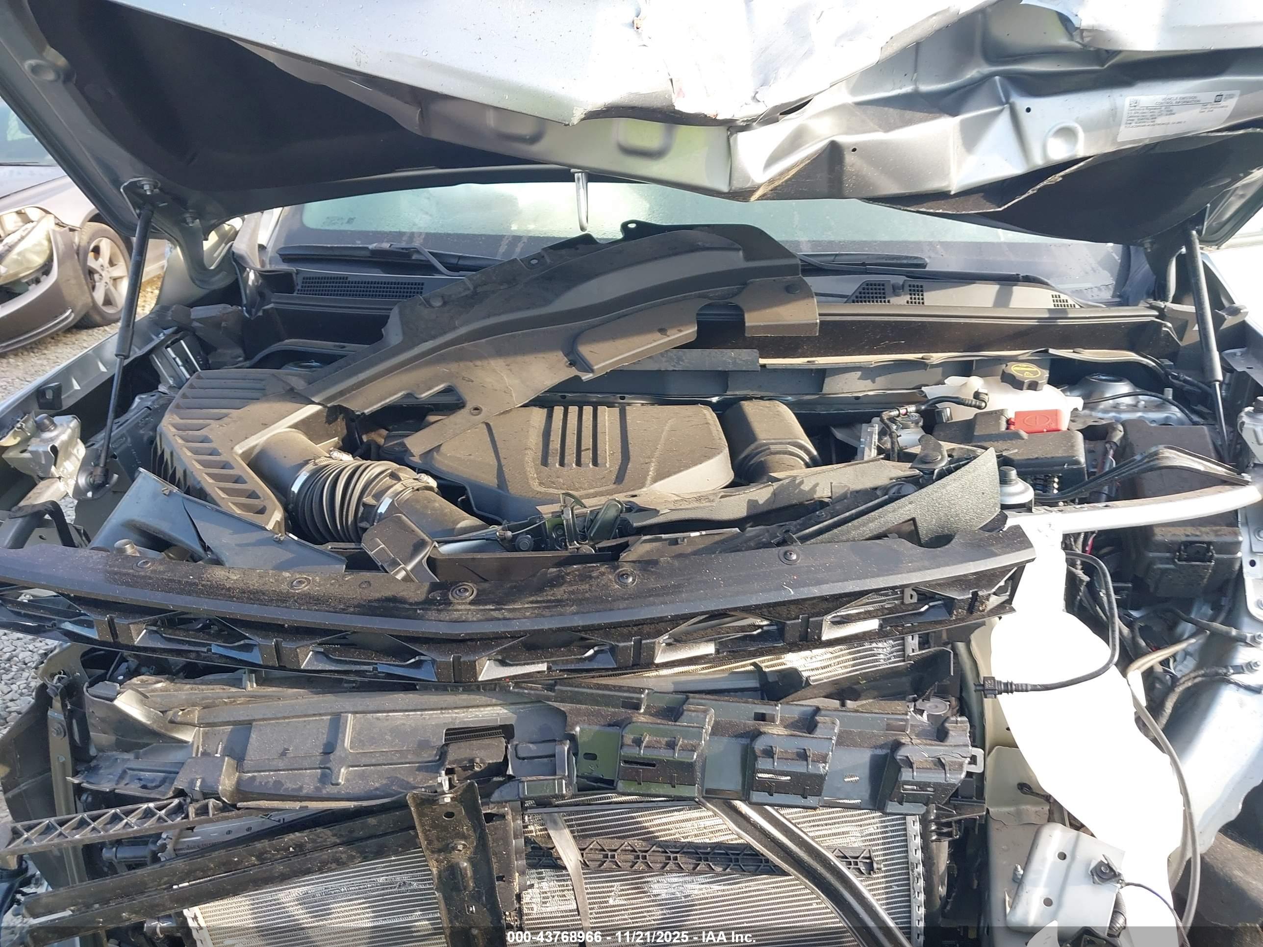 CHEVROLET TRAVERSE image 10
