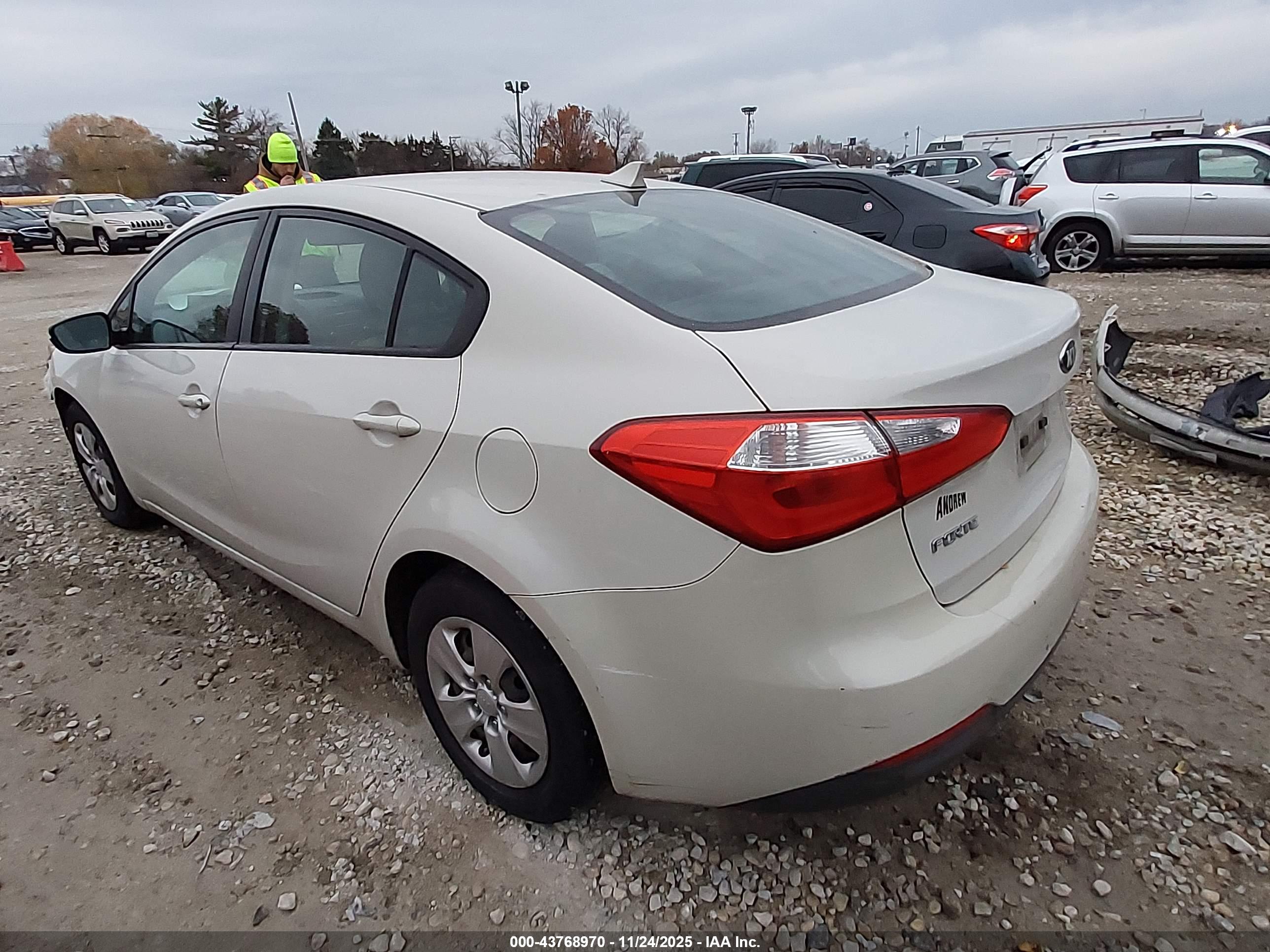 KIA FORTE image 3