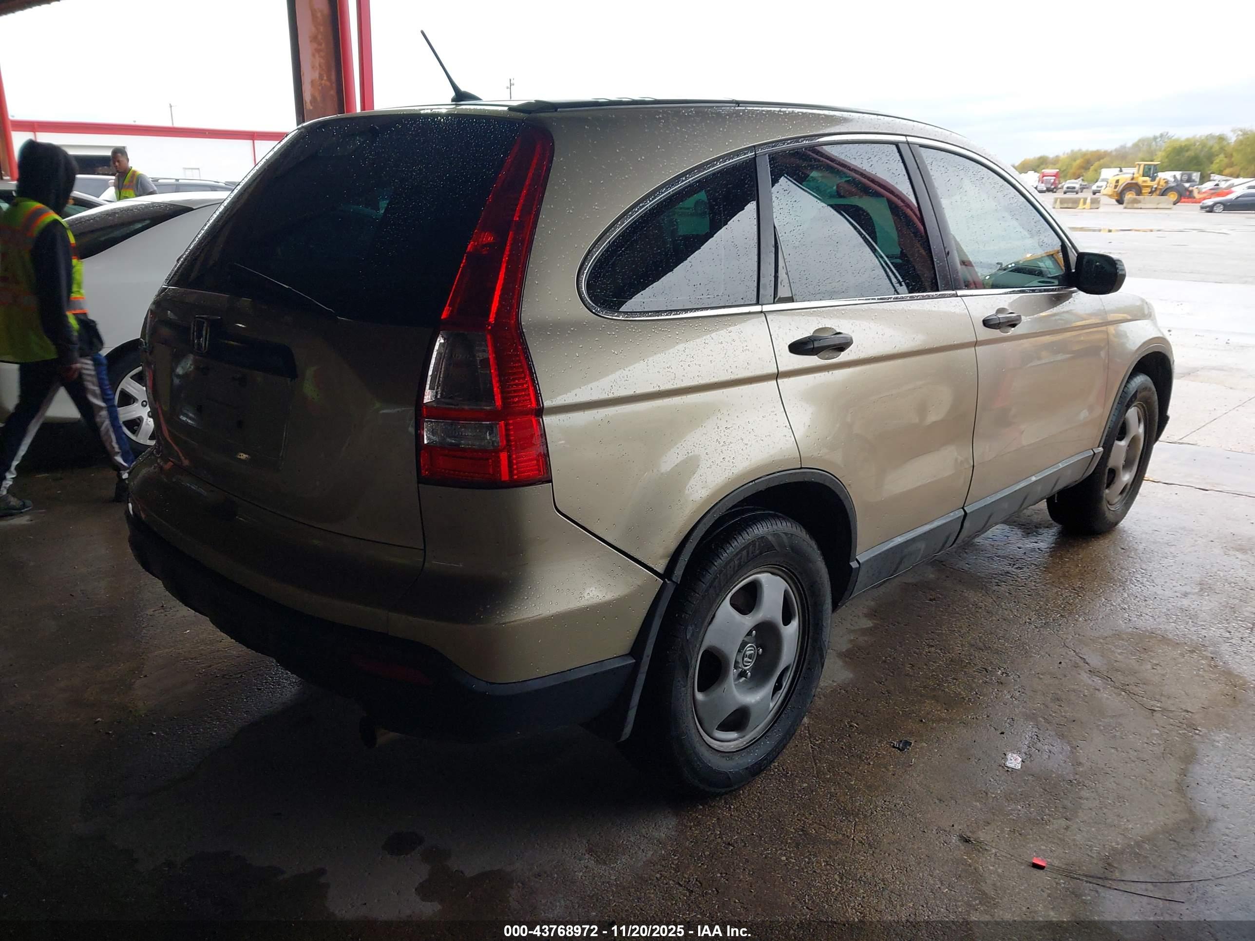 HONDA CR-V image 4