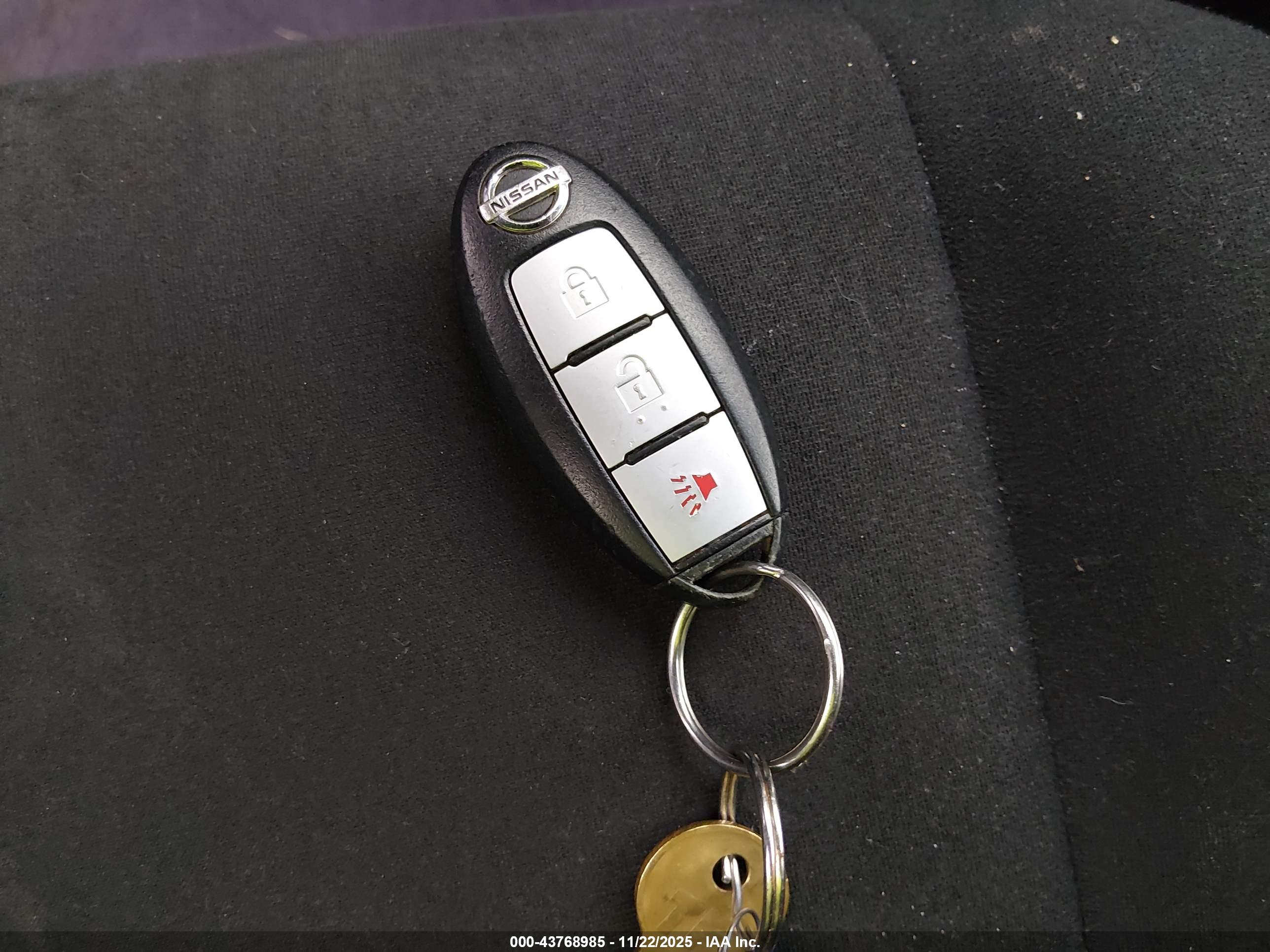 NISSAN PATHFINDER image 11