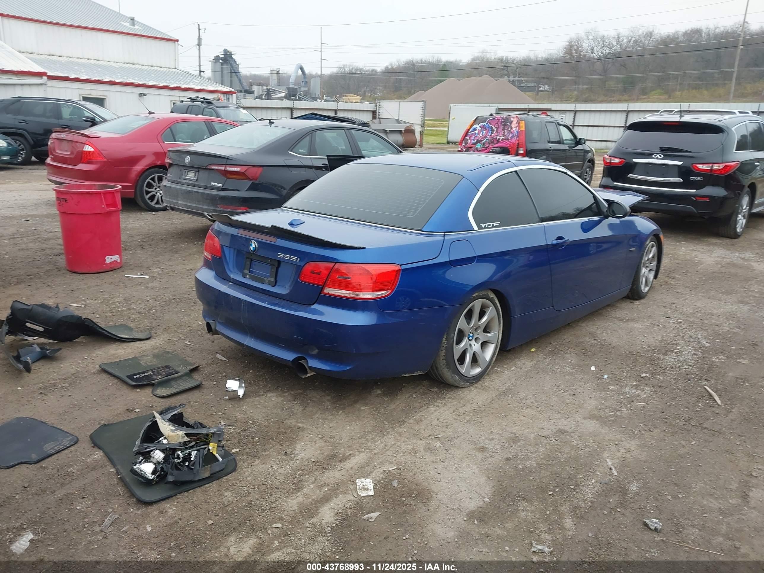 BMW 335I image 4