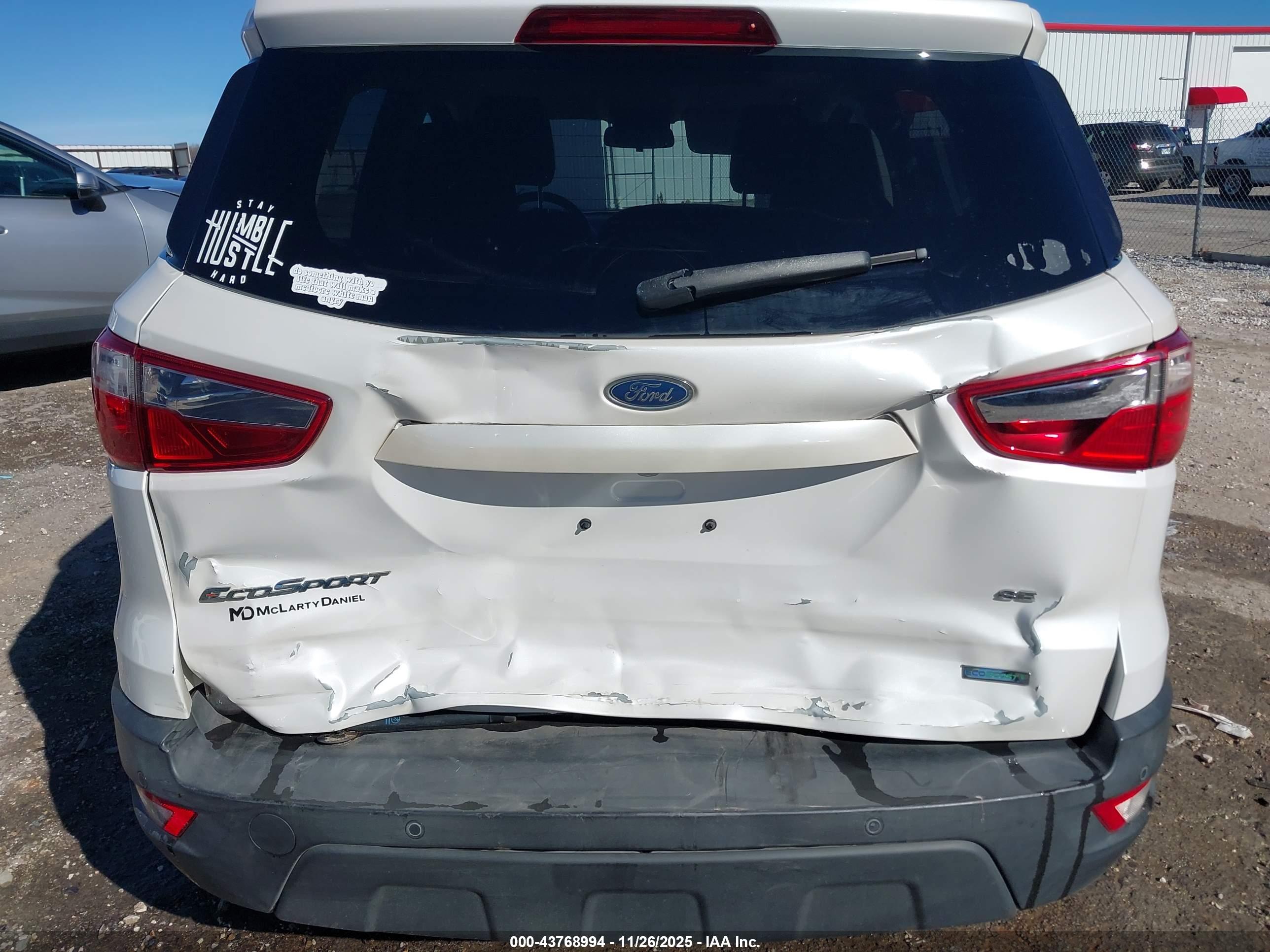 FORD ECOSPORT image 6