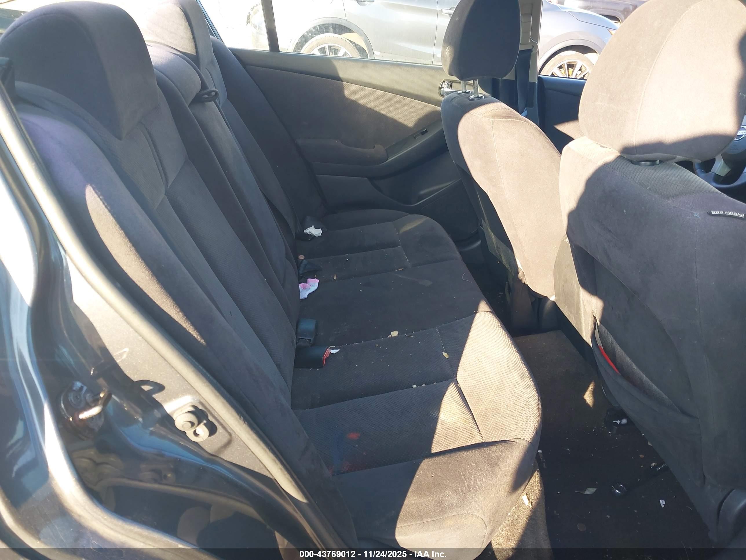 NISSAN ALTIMA image 8