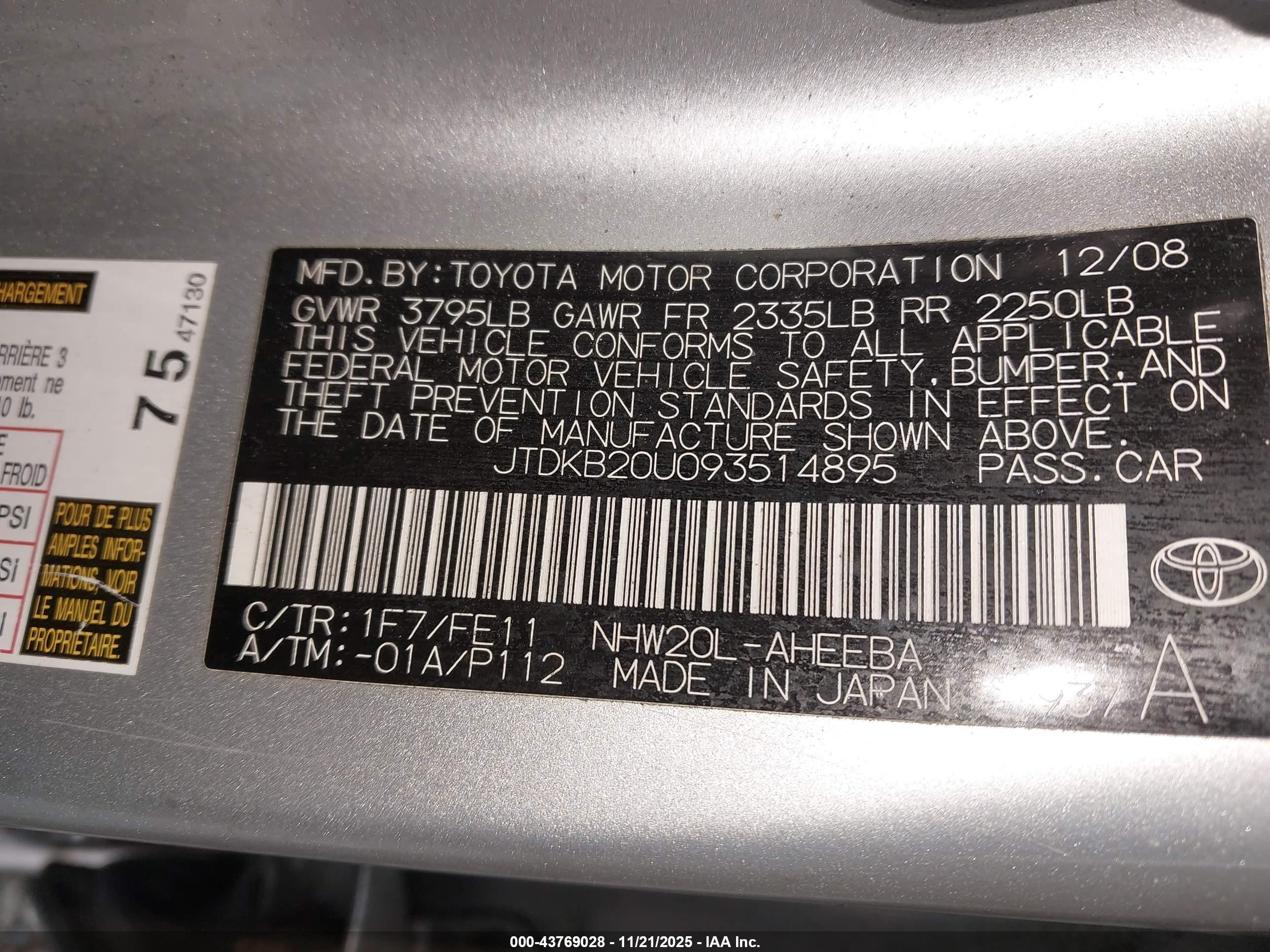 TOYOTA PRIUS image 9