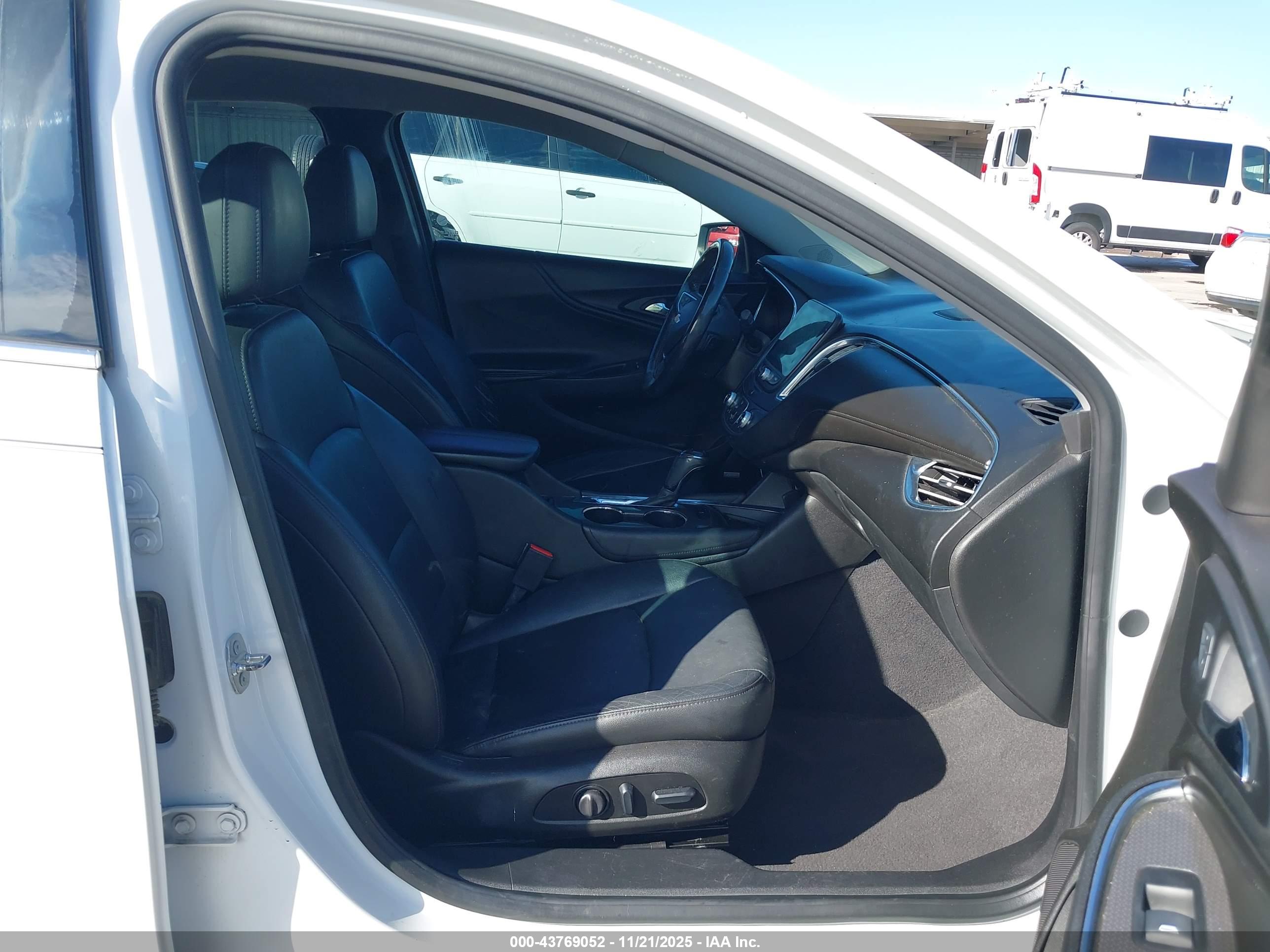 CHEVROLET MALIBU image 5