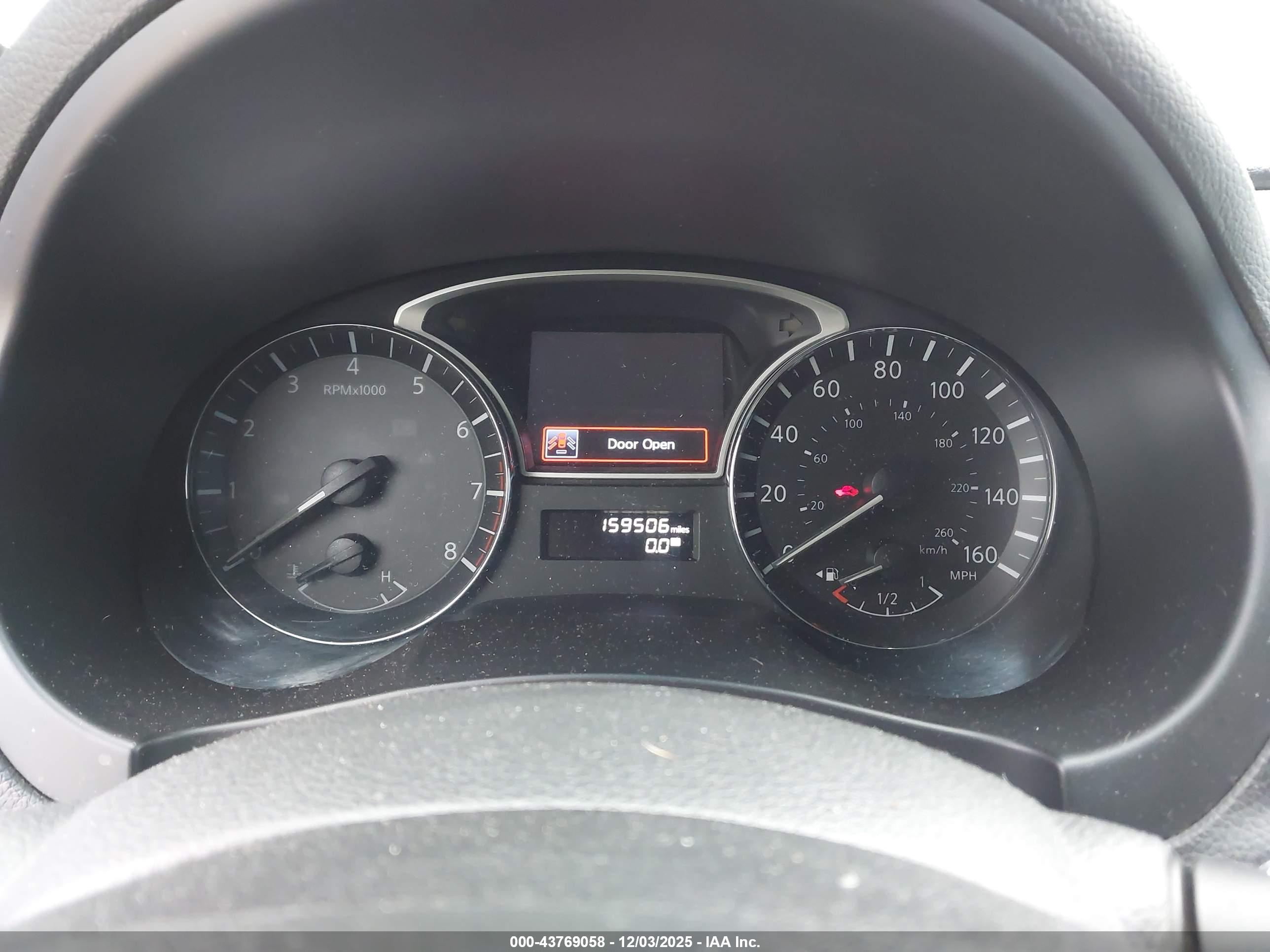 NISSAN ALTIMA image 7