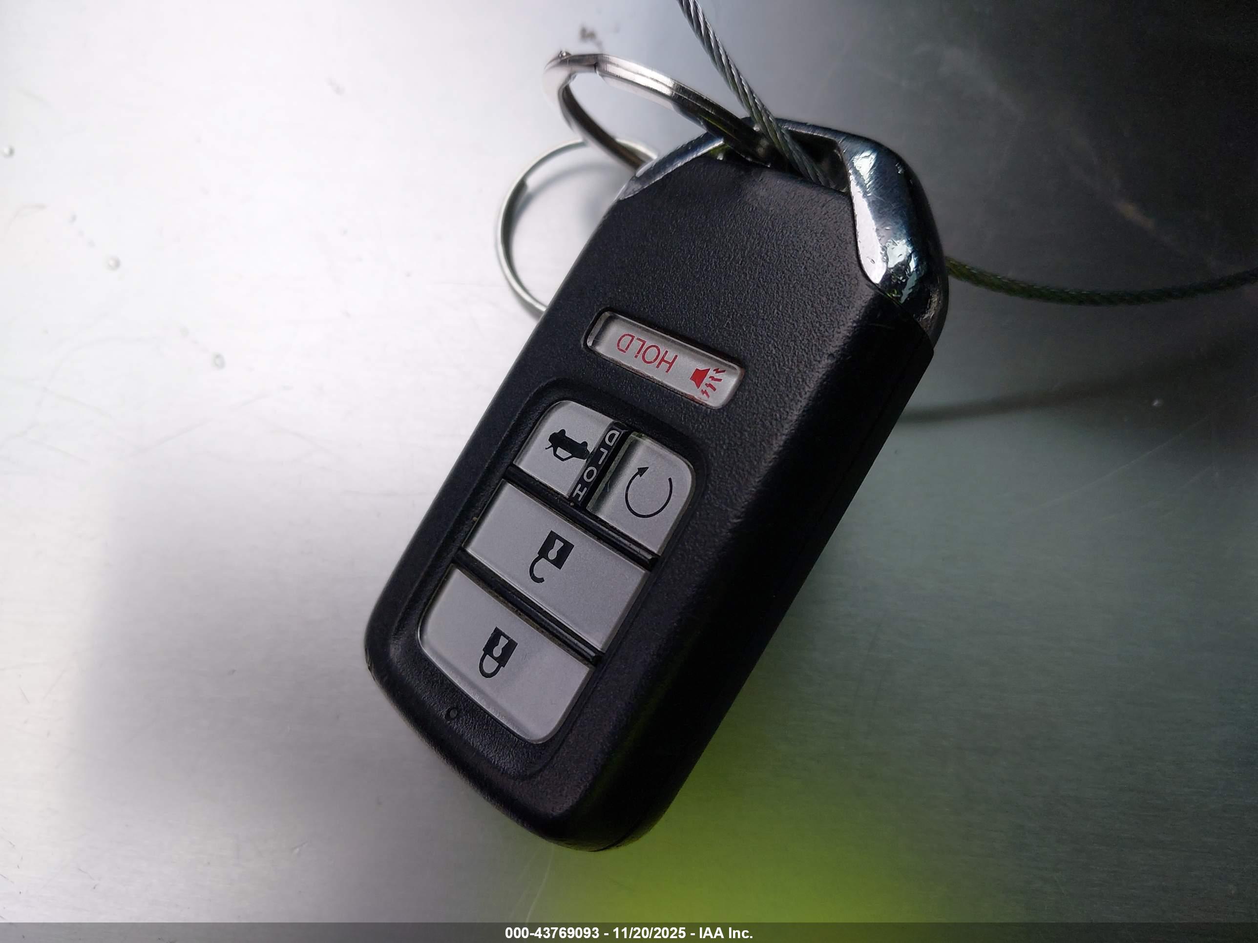 HONDA ACCORD image 11