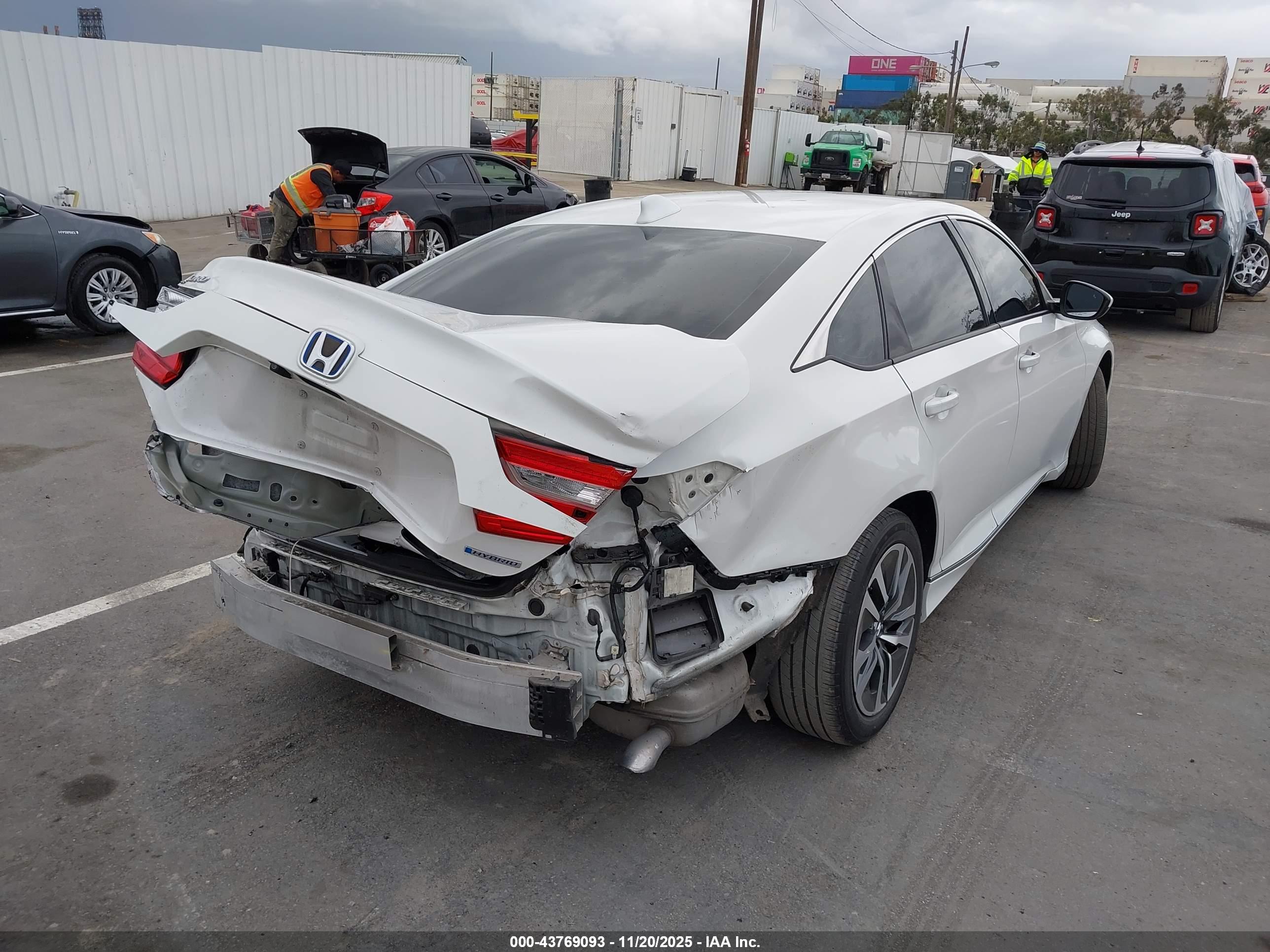 HONDA ACCORD image 4