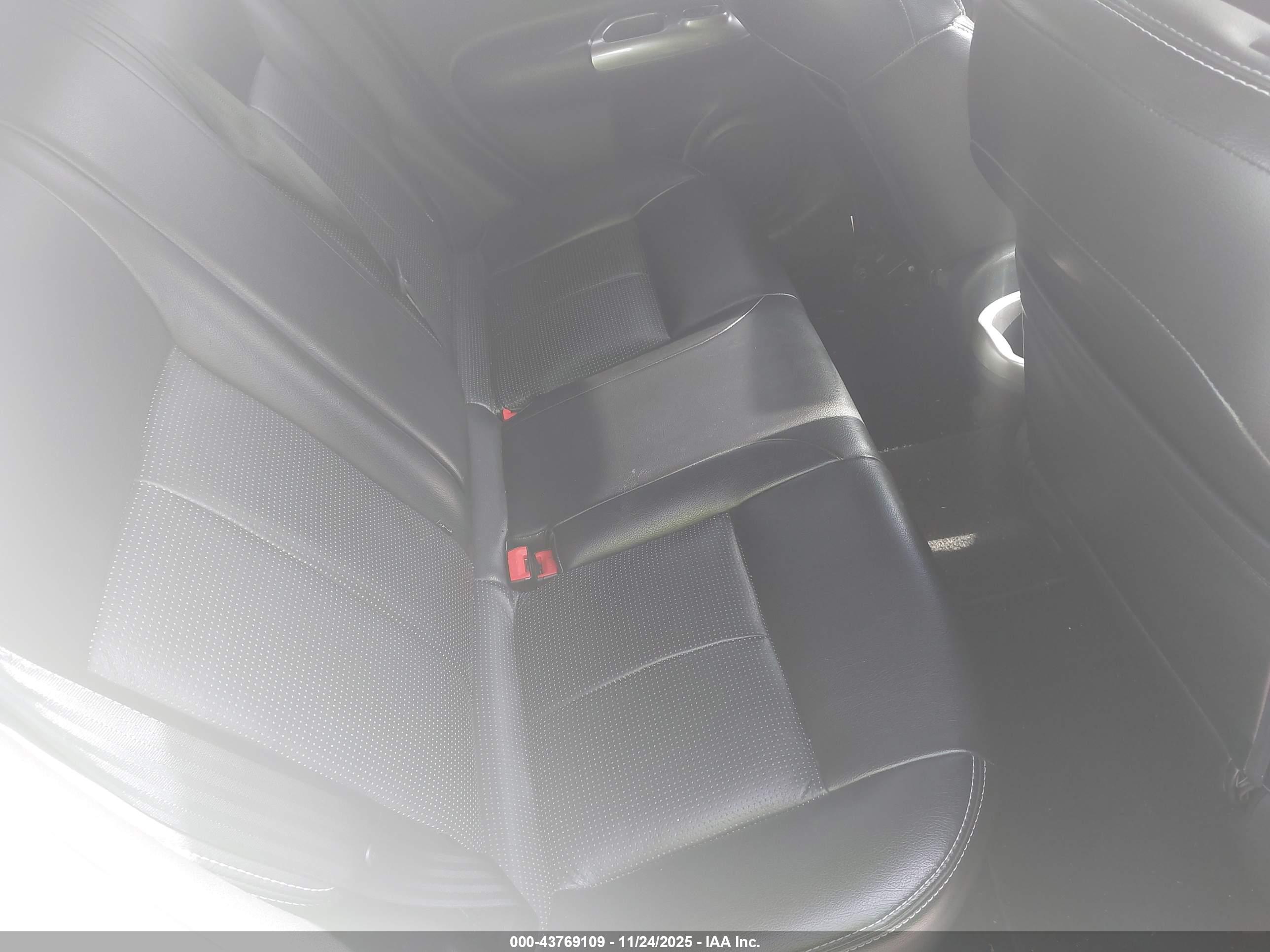 NISSAN JUKE image 8