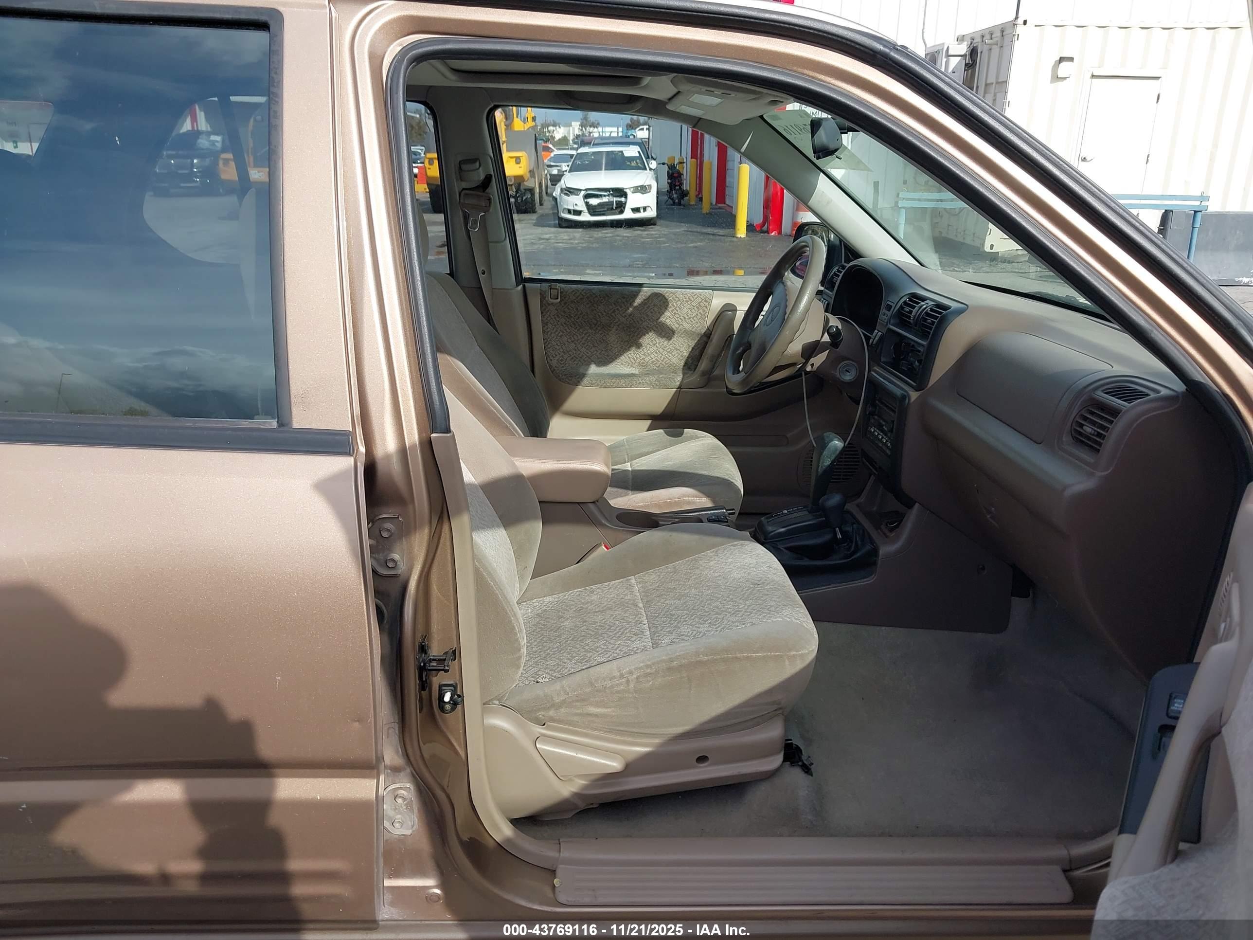 ISUZU RODEO image 5