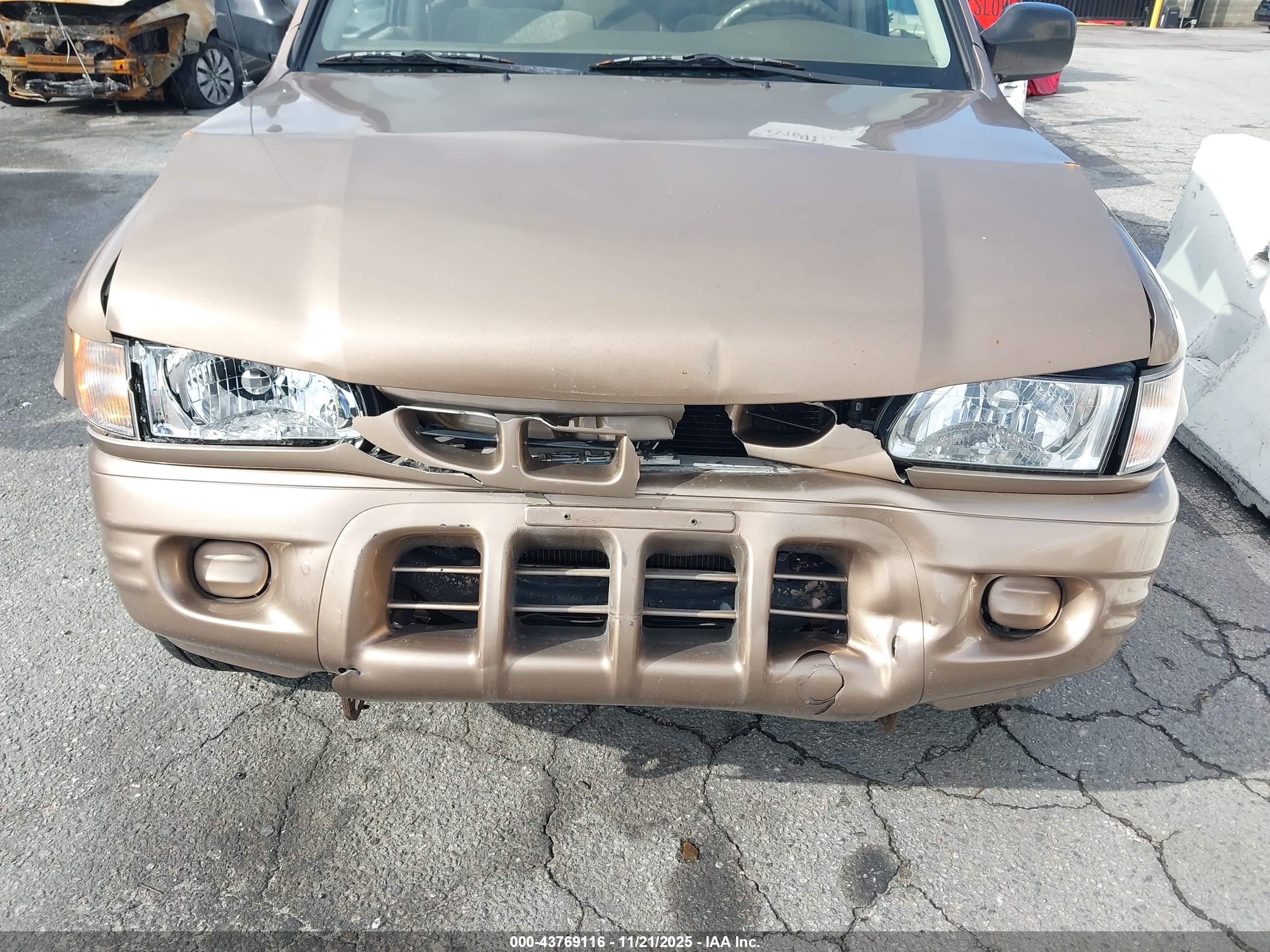 ISUZU RODEO image 6