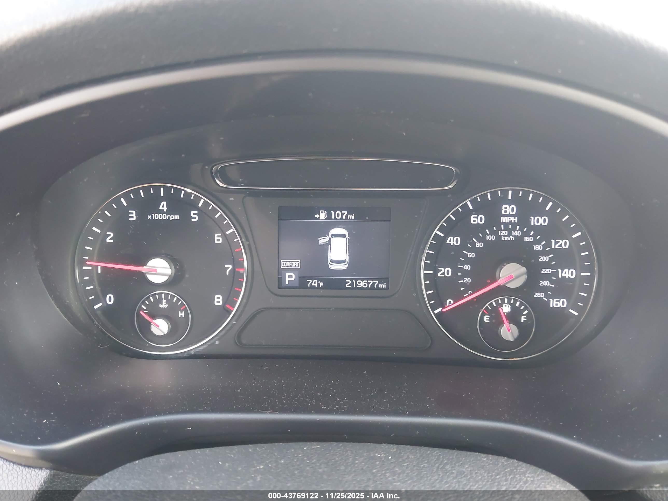 KIA SORENTO image 7