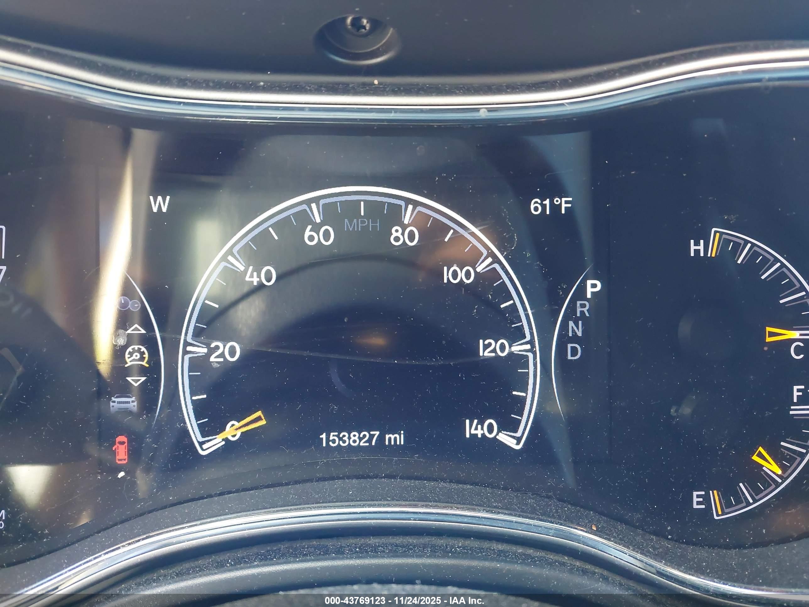 JEEP GRAND image 7