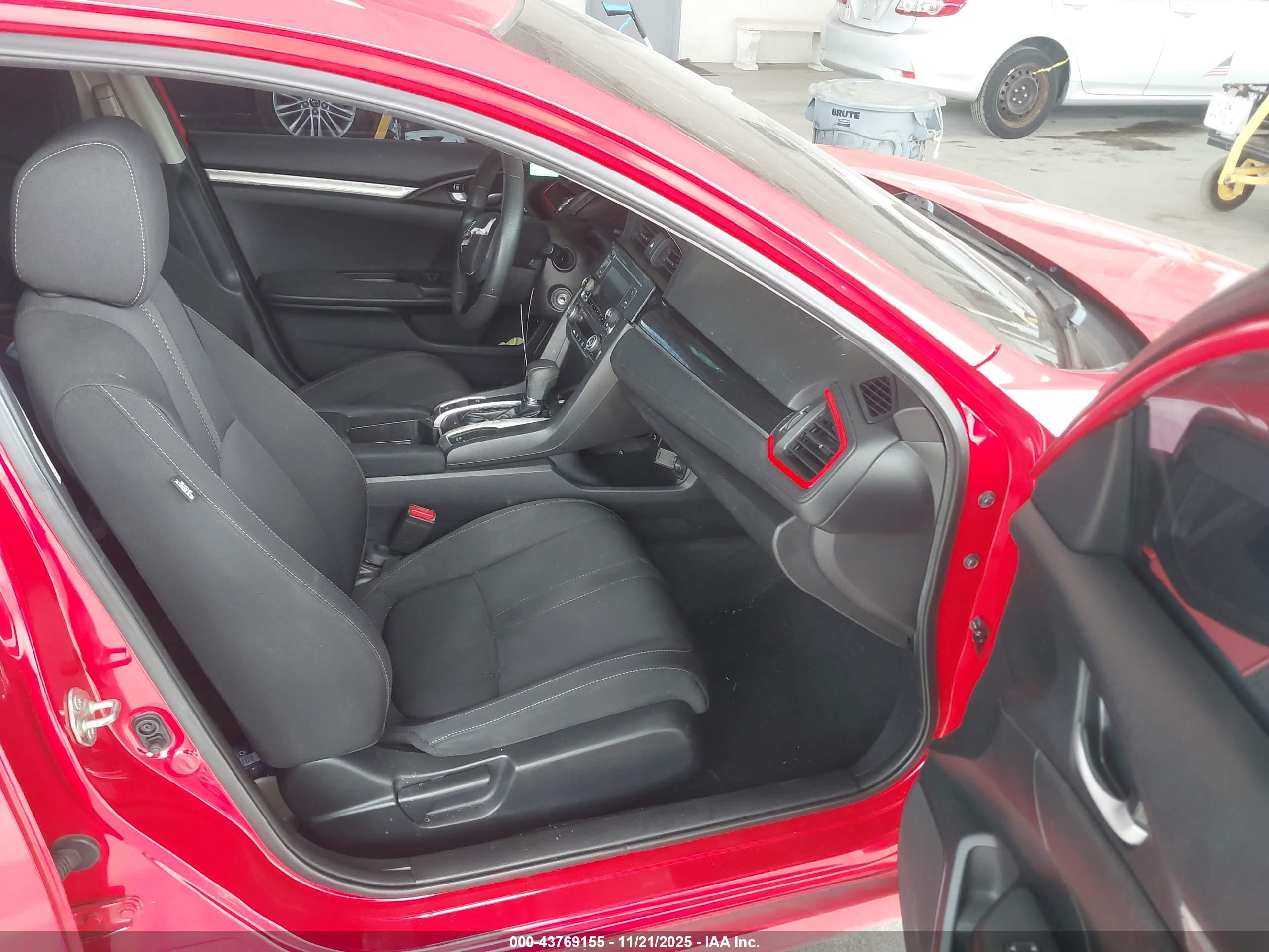 HONDA CIVIC image 5
