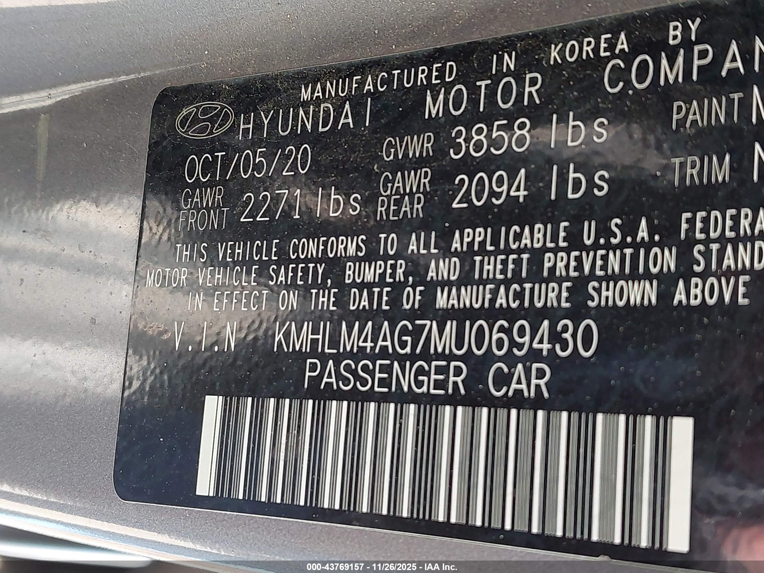 HYUNDAI ELANTRA image 9