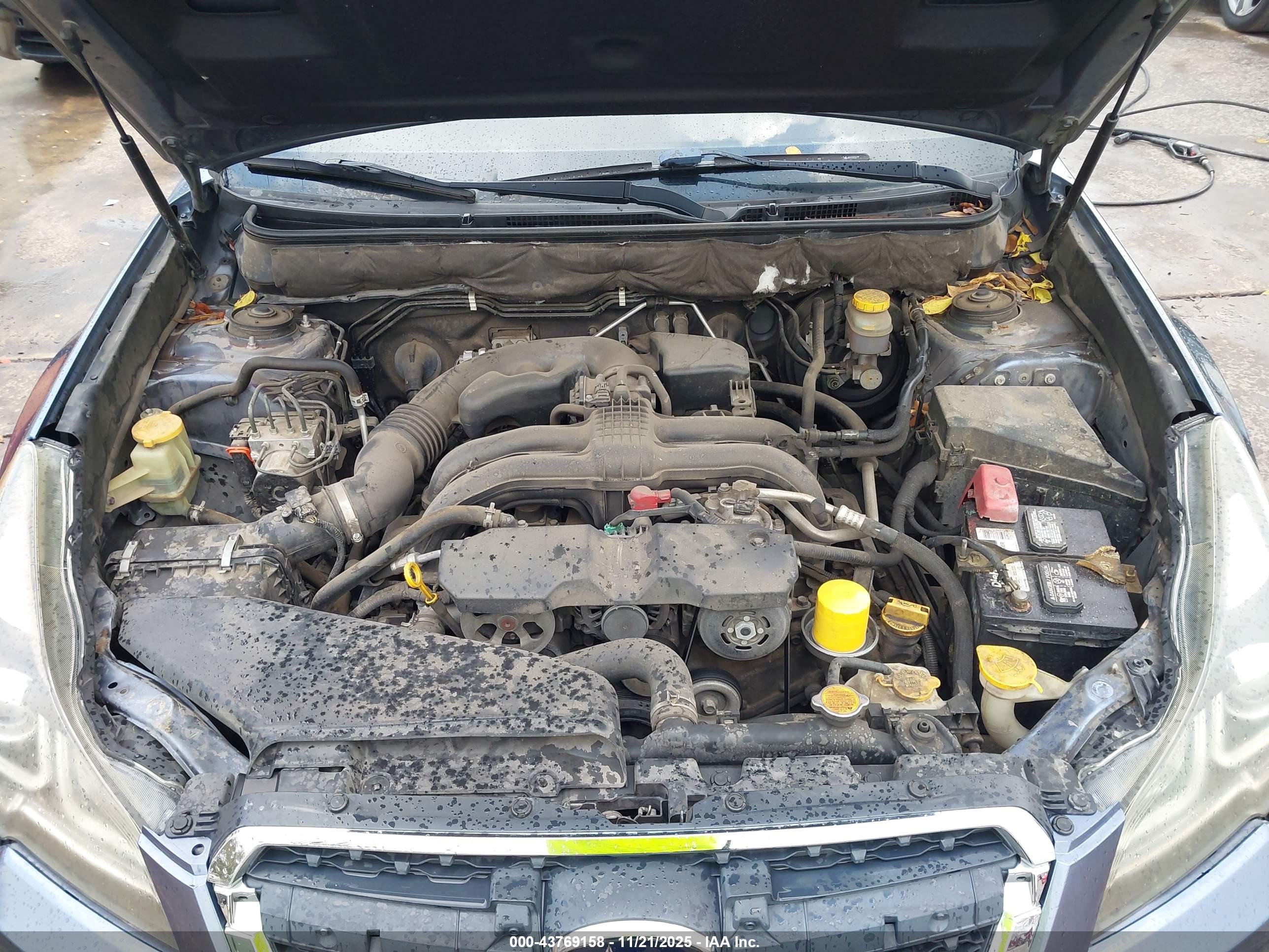 SUBARU LEGACY image 10
