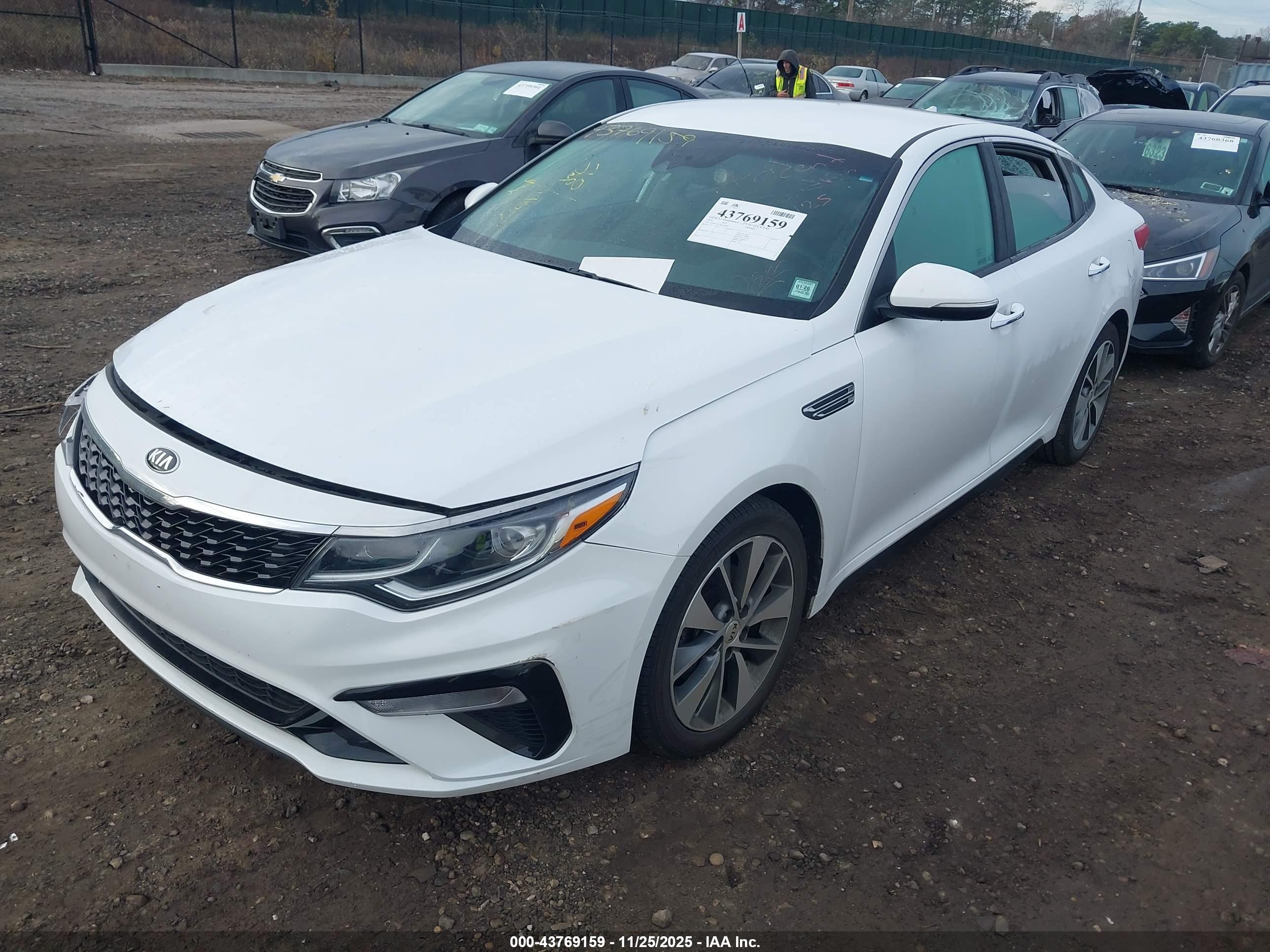 KIA OPTIMA image 2