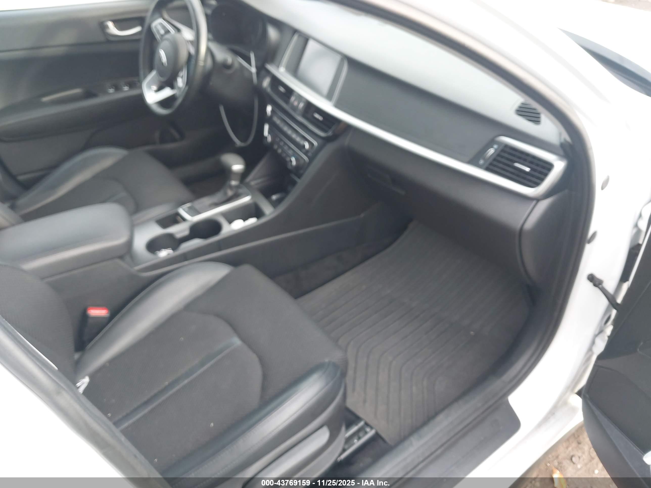 KIA OPTIMA image 5