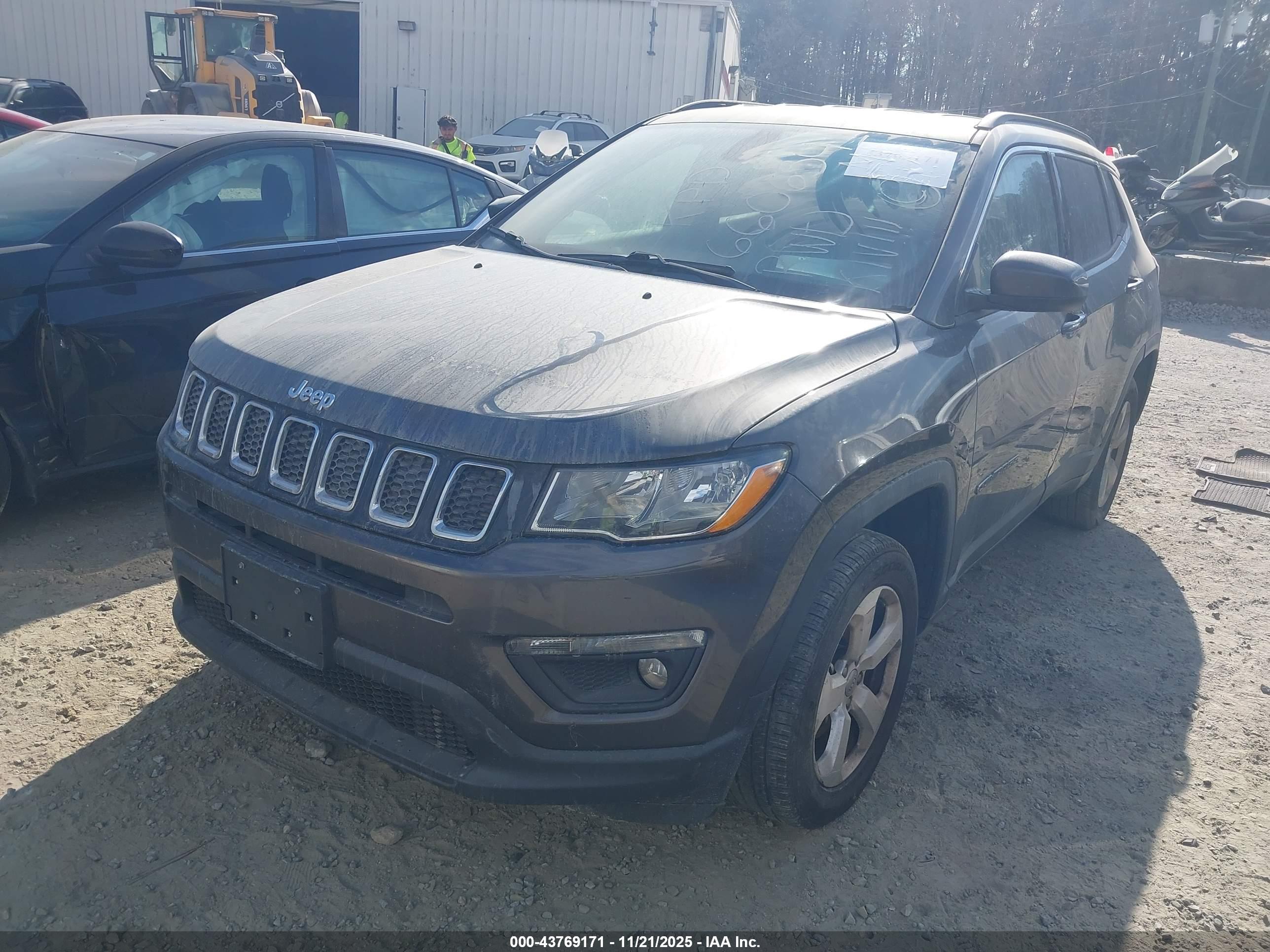 JEEP NEW image 2