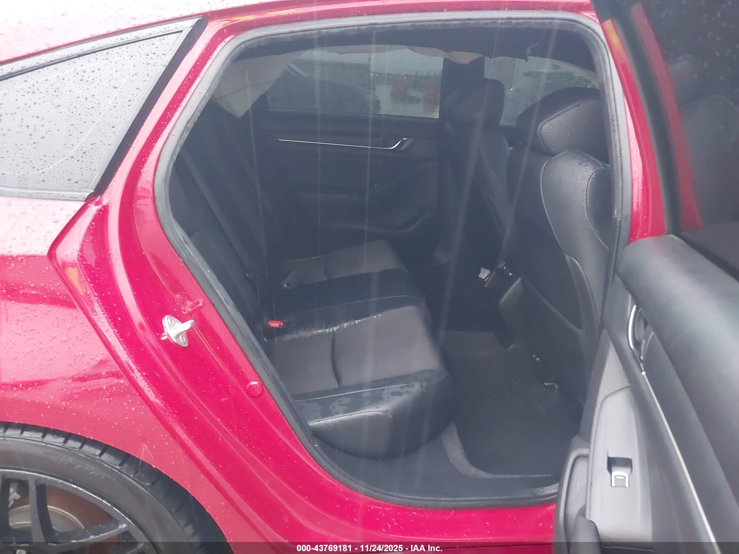 HONDA ACCORD image 8
