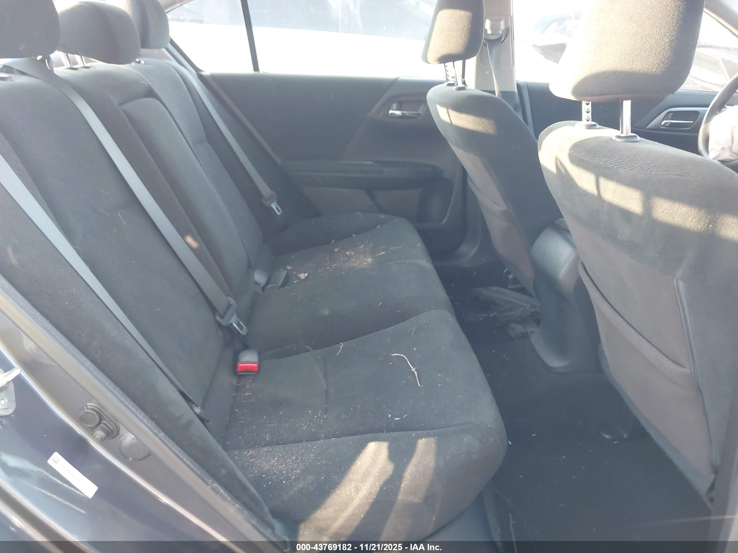 HONDA ACCORD image 8
