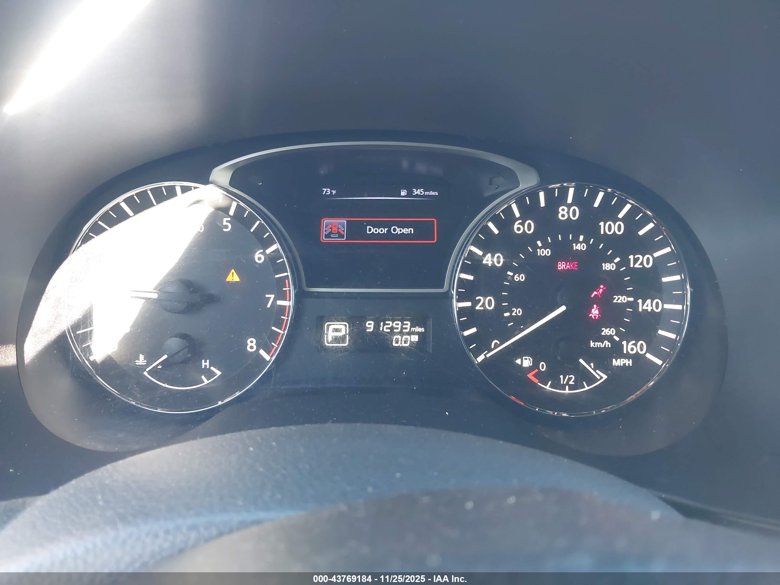 NISSAN PATHFINDER image 7