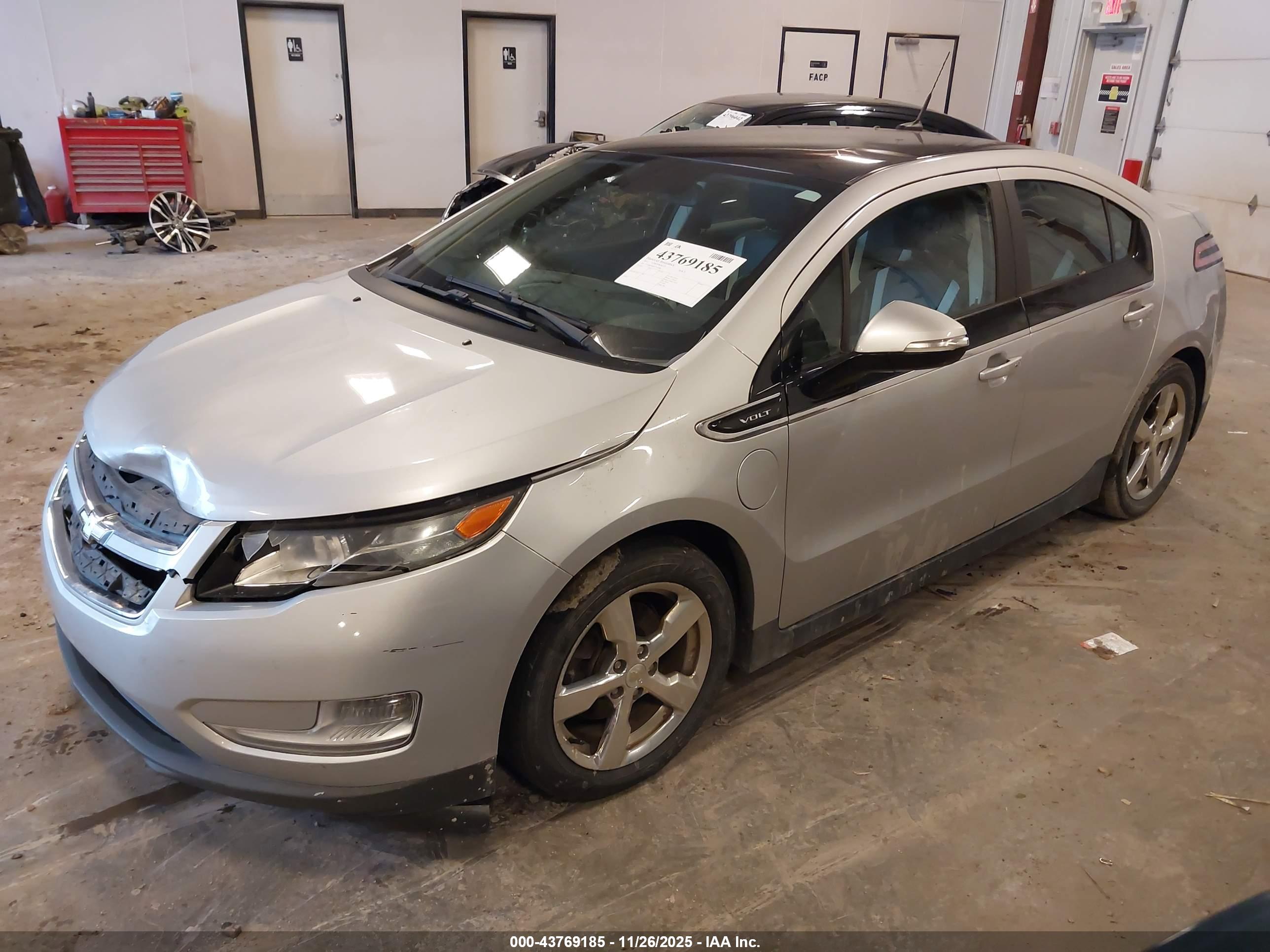 CHEVROLET VOLT image 2