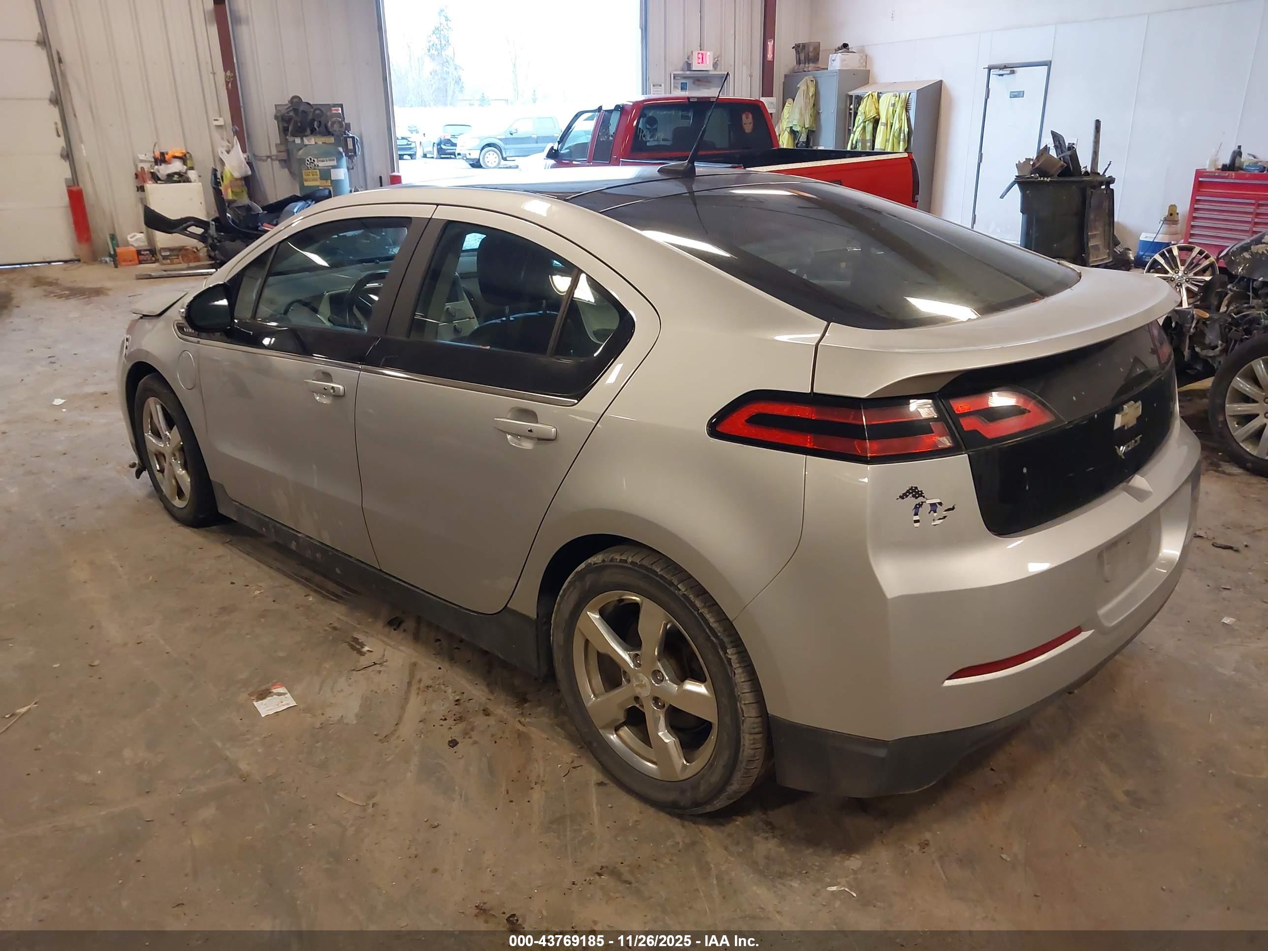 CHEVROLET VOLT image 3