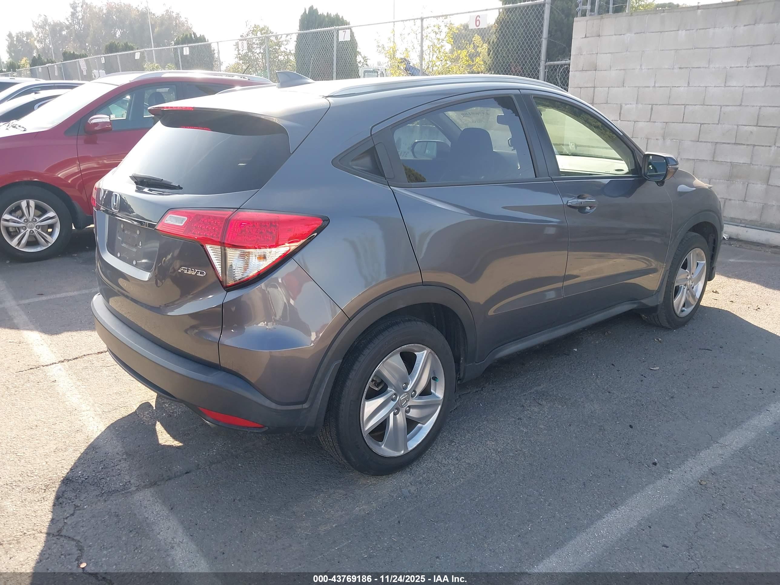 HONDA HR-V image 4