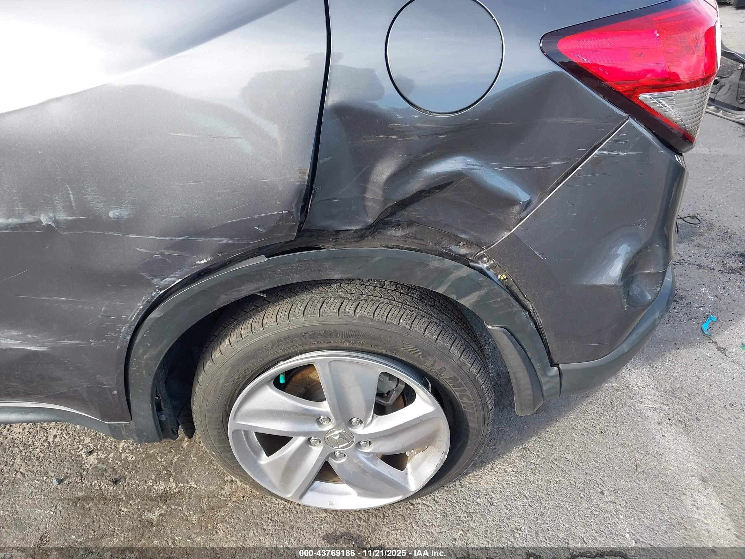HONDA HR-V image 6
