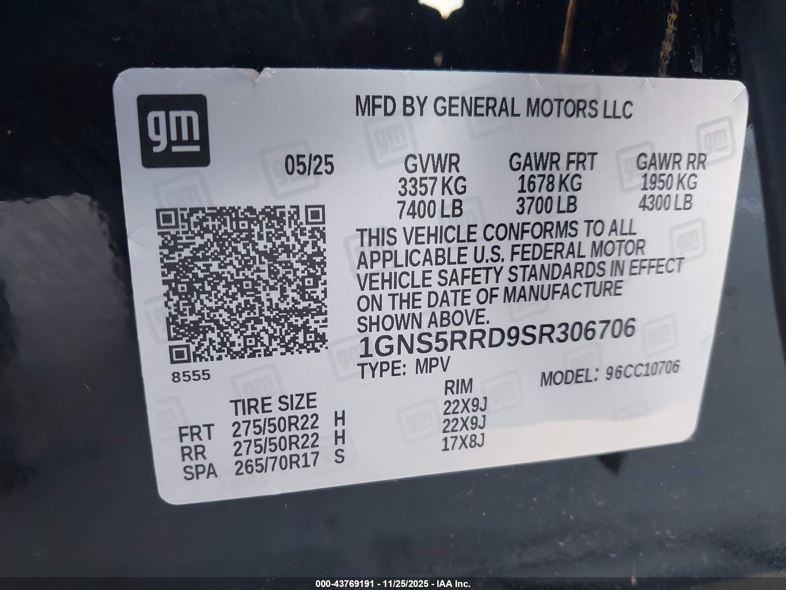 CHEVROLET TAHOE image 9