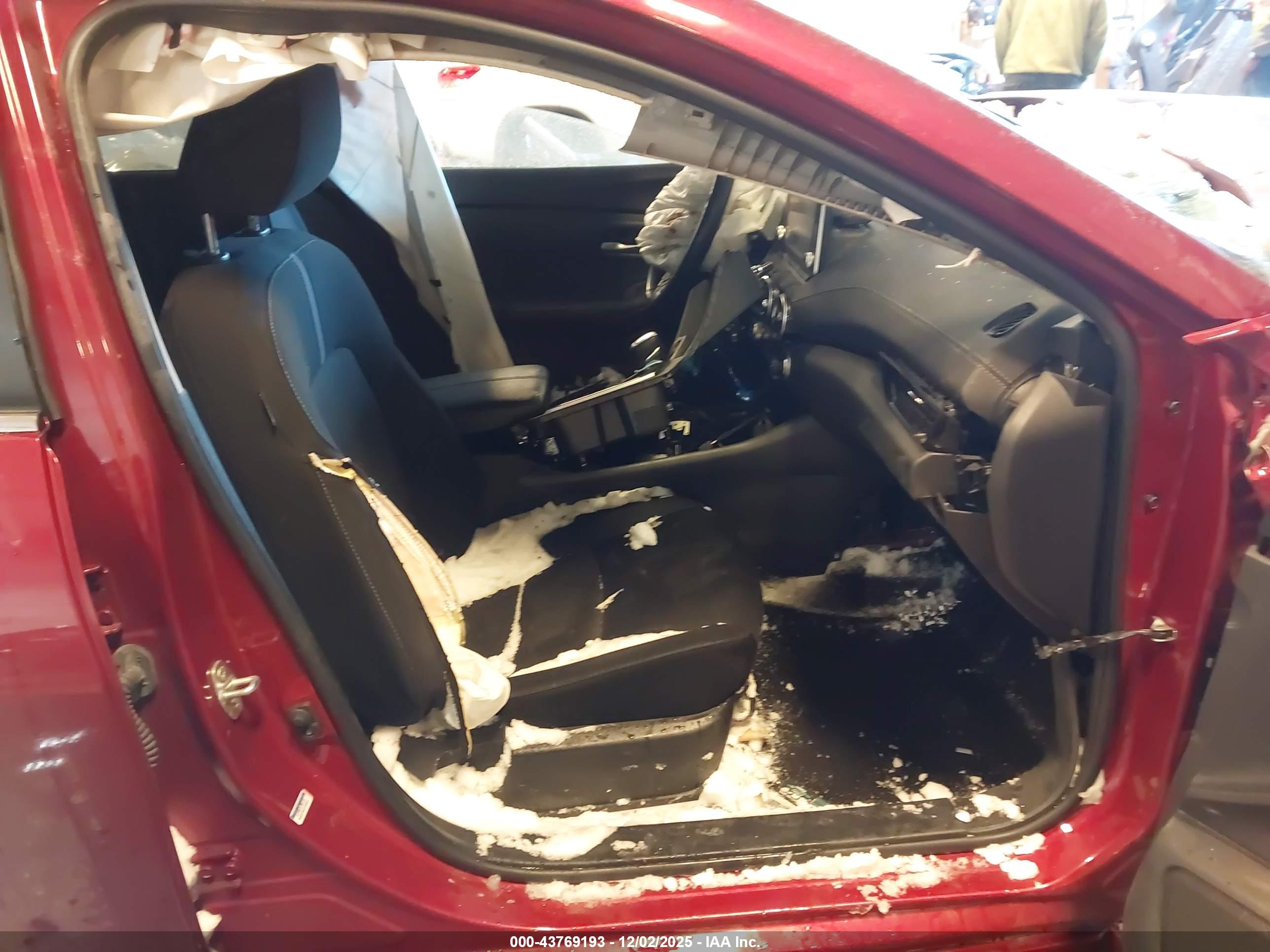 NISSAN SENTRA image 5
