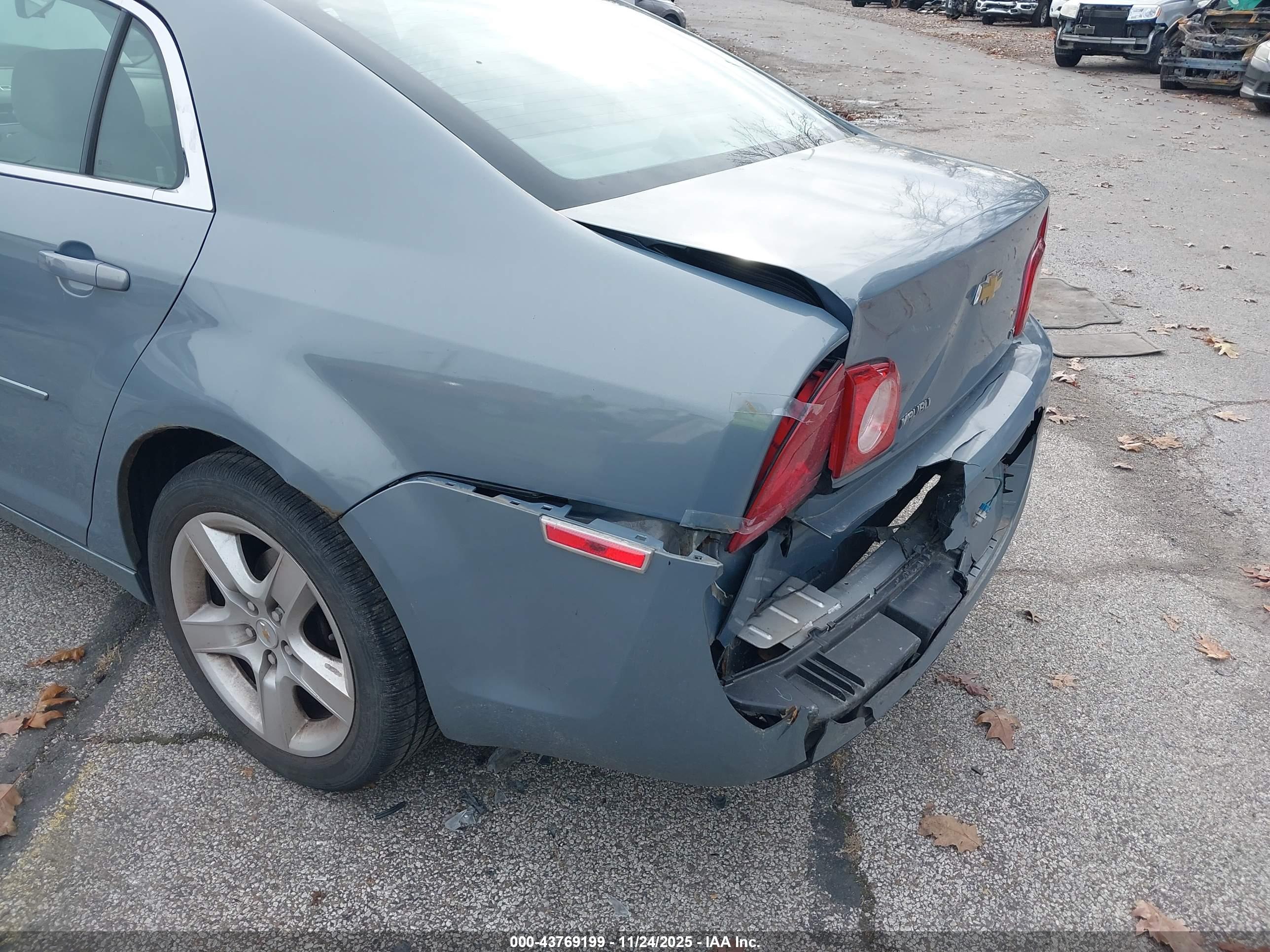 CHEVROLET MALIBU image 6