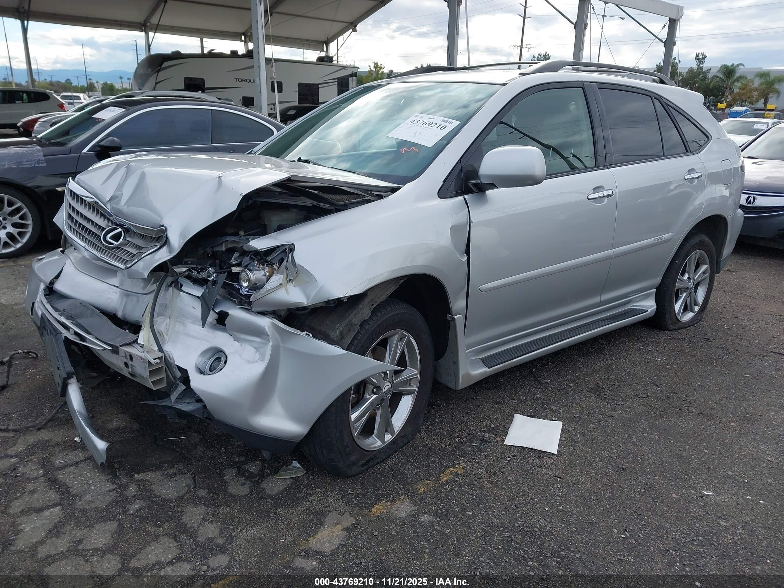 LEXUS RX image 2