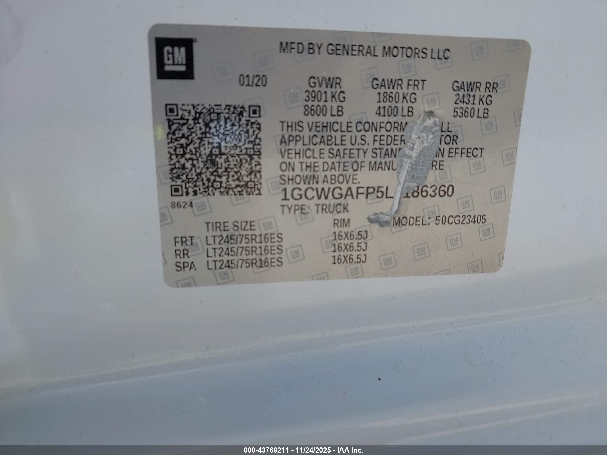 CHEVROLET EXPRESS image 9