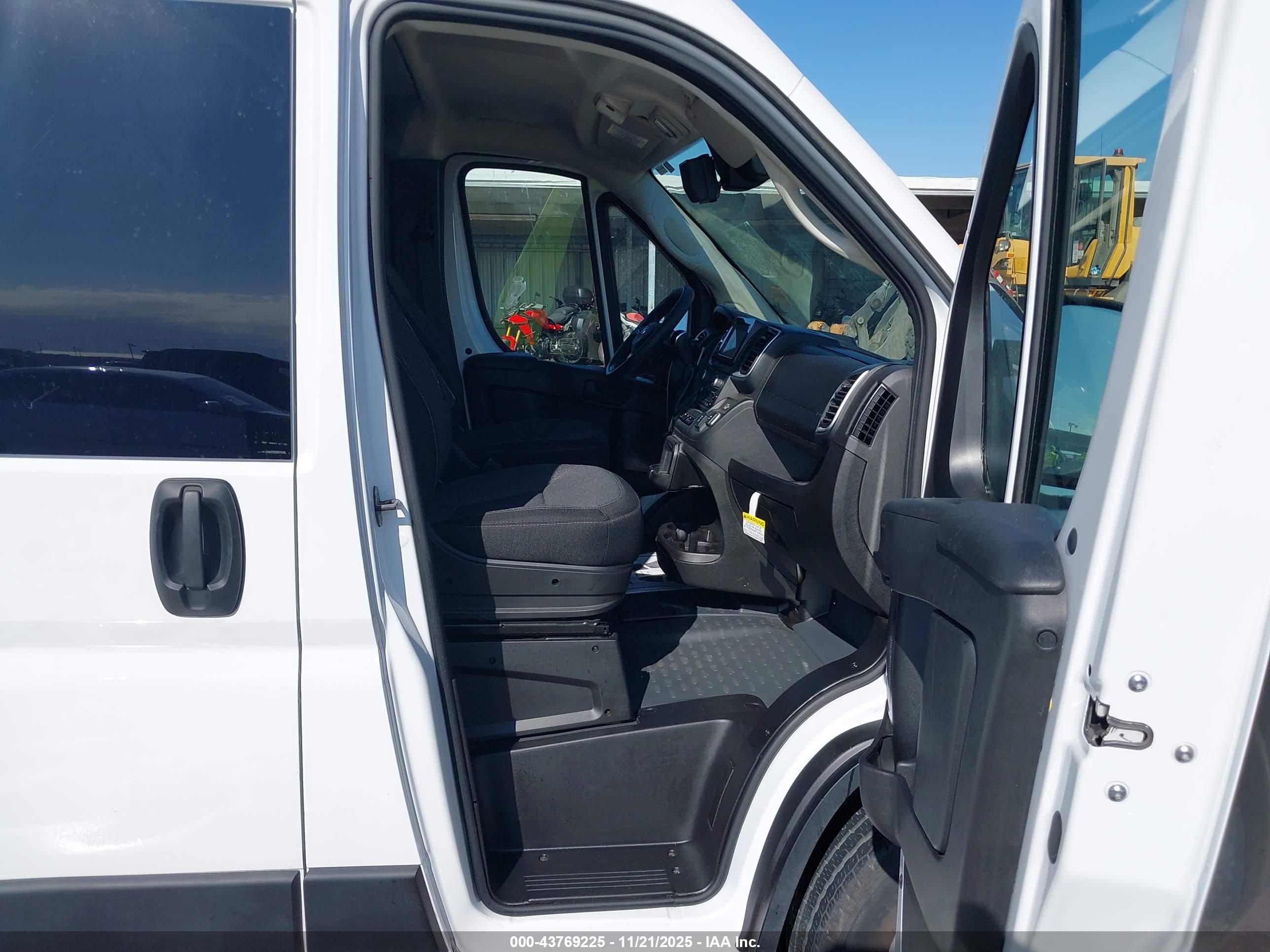 RAM PROMASTER image 5