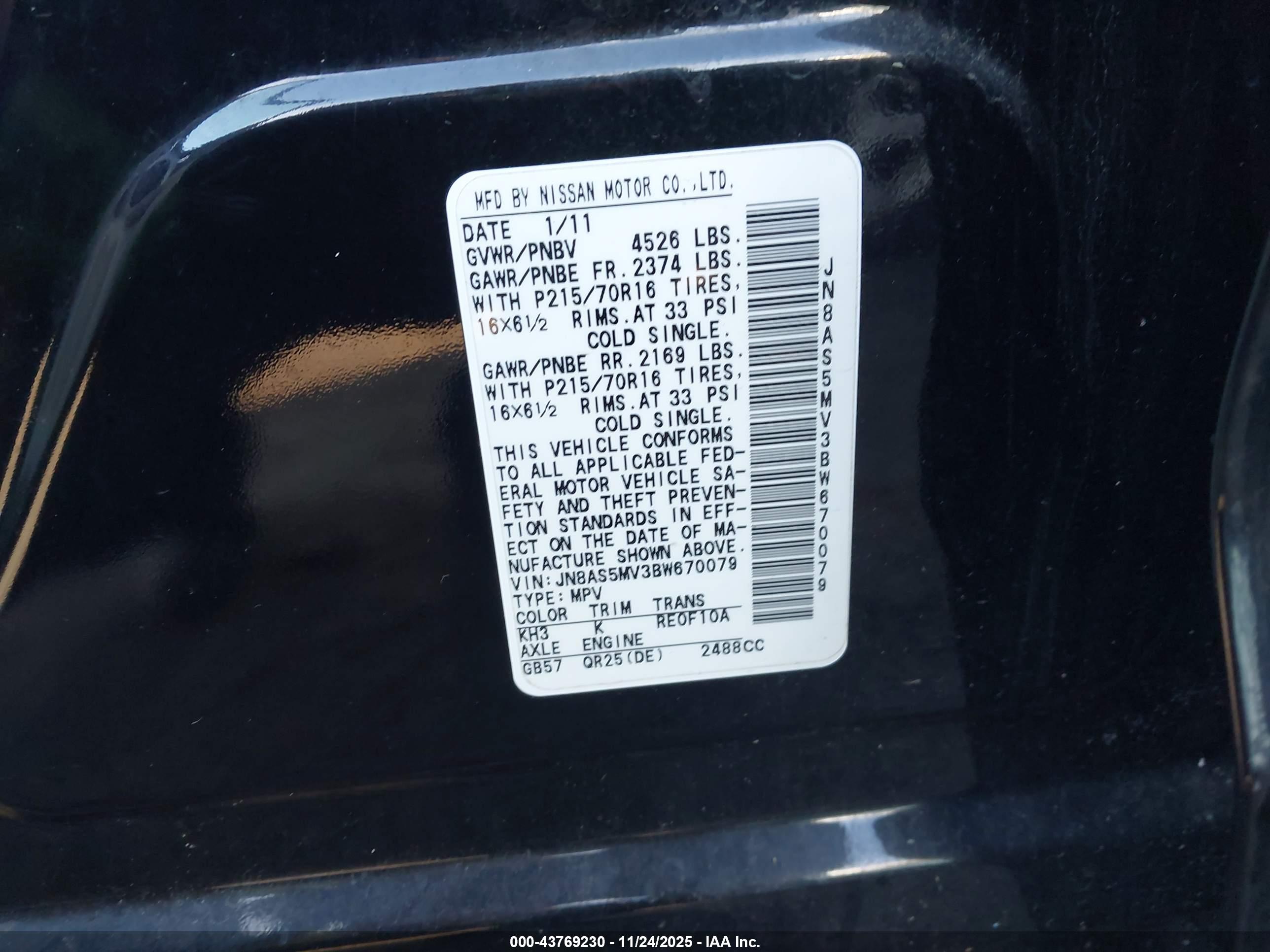 NISSAN ROGUE image 9