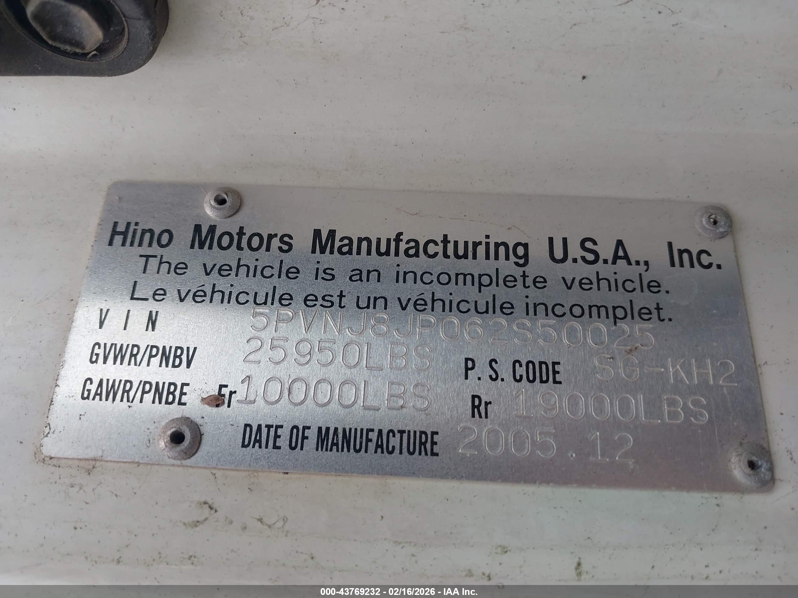 HINO HINO image 9