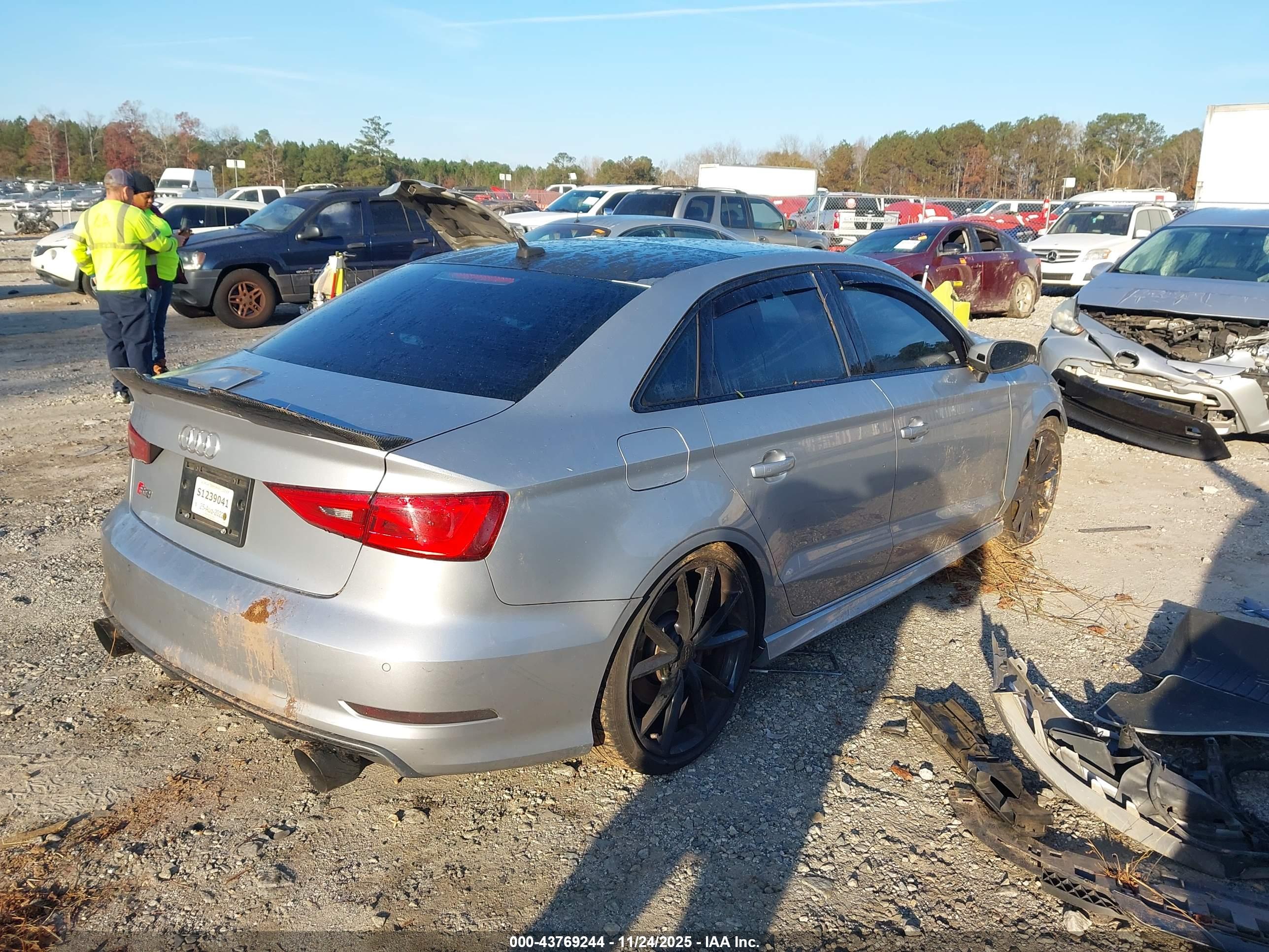 AUDI S3 image 4