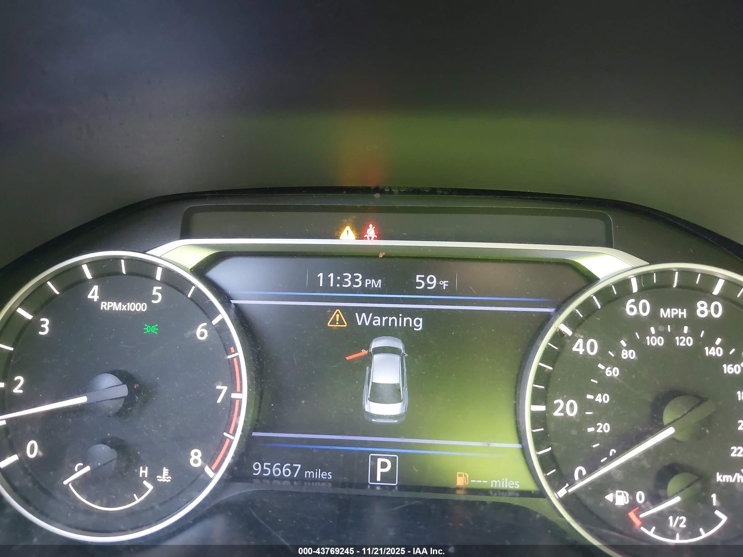 NISSAN ALTIMA image 7