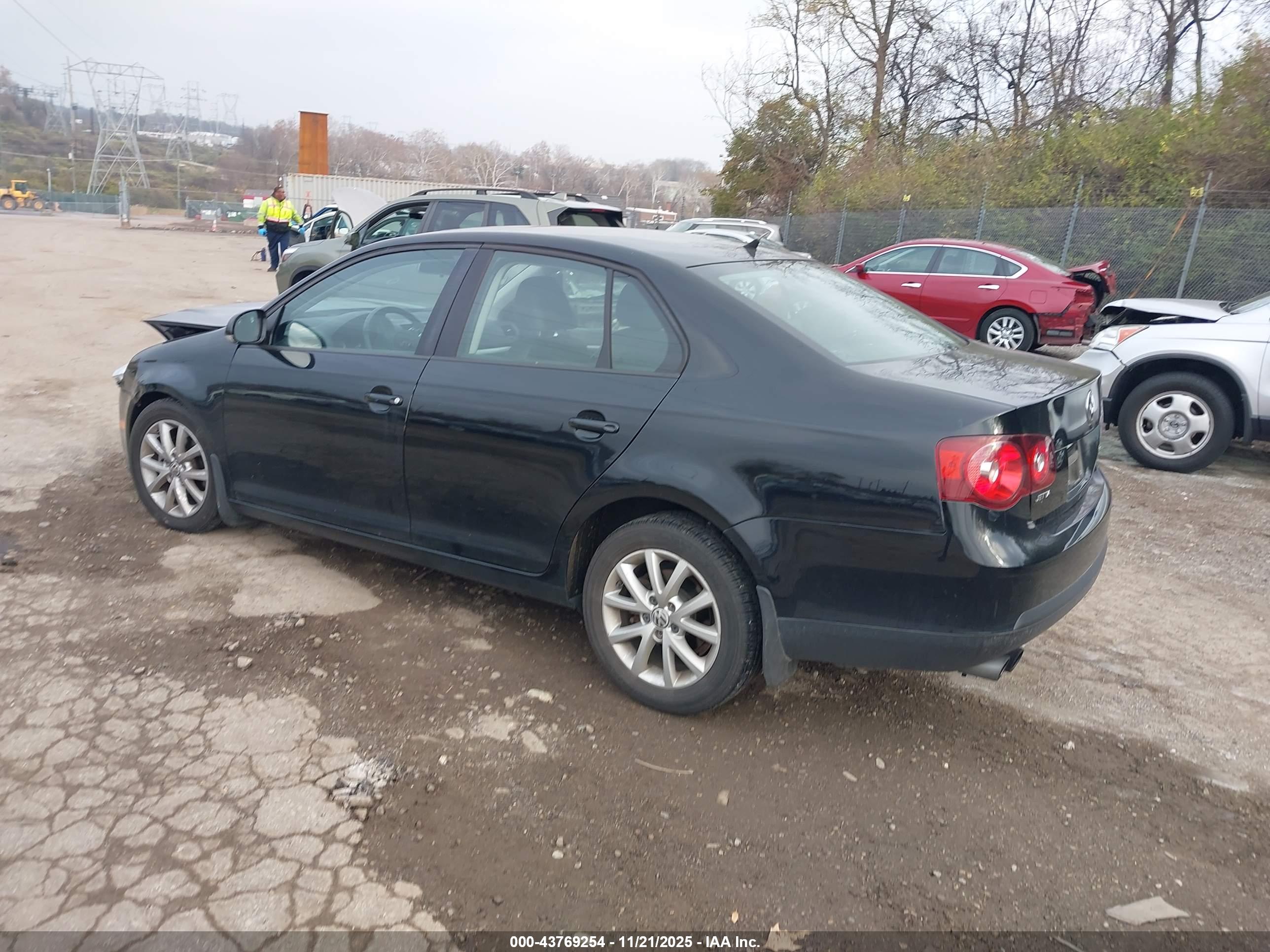 VOLKSWAGEN JETTA image 3